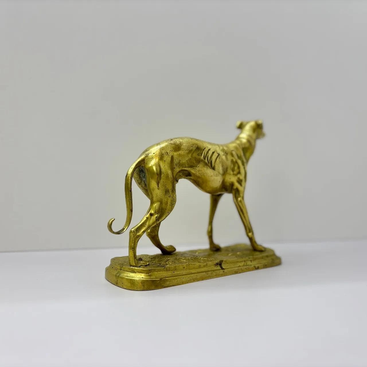 Figura Chart, mosiądz złoty, Niemcy, lata 60. - 36100