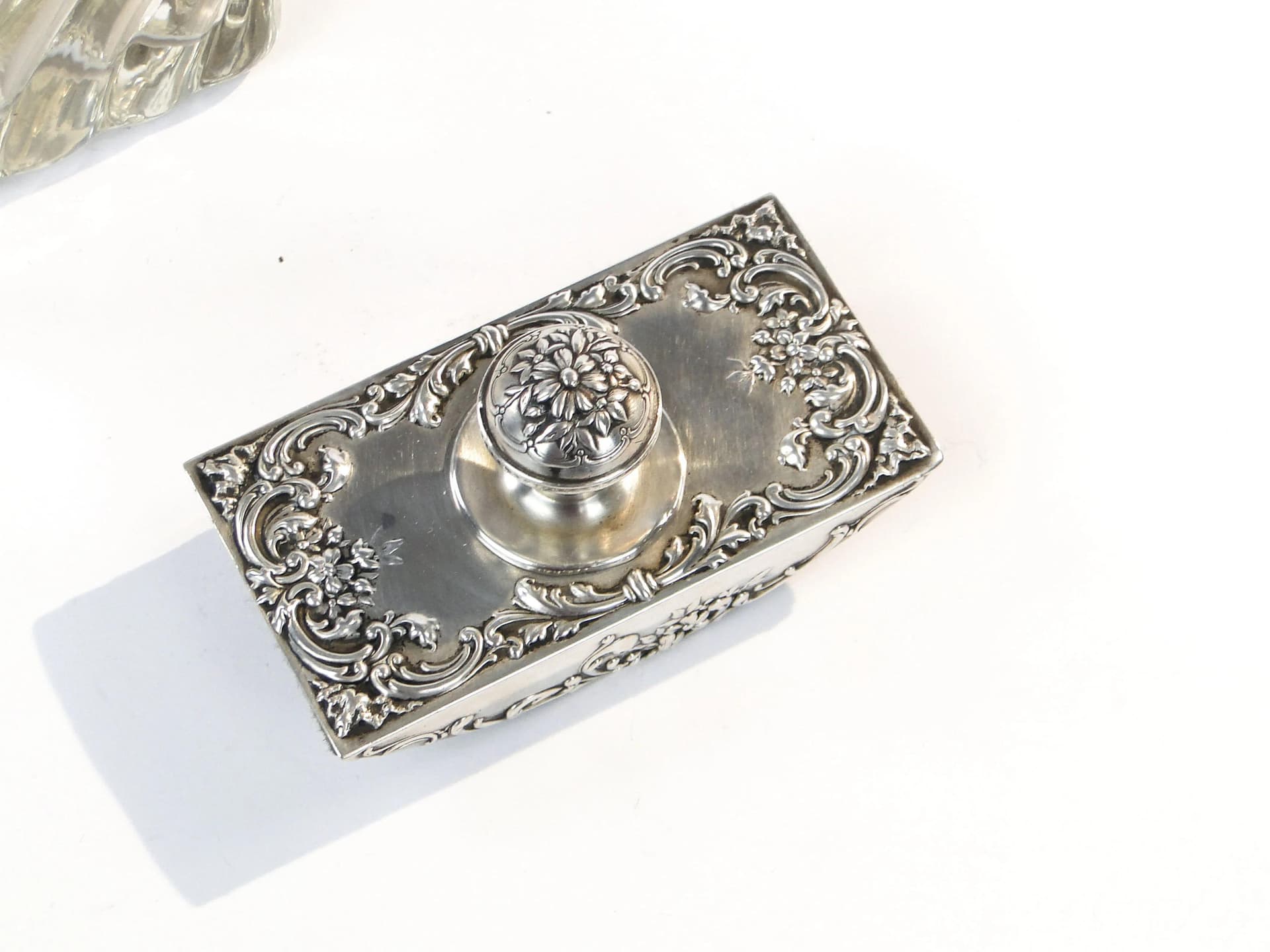 Neo-Rococo Desk Blotter, silver, Western Europe, early 20th c. - 35929