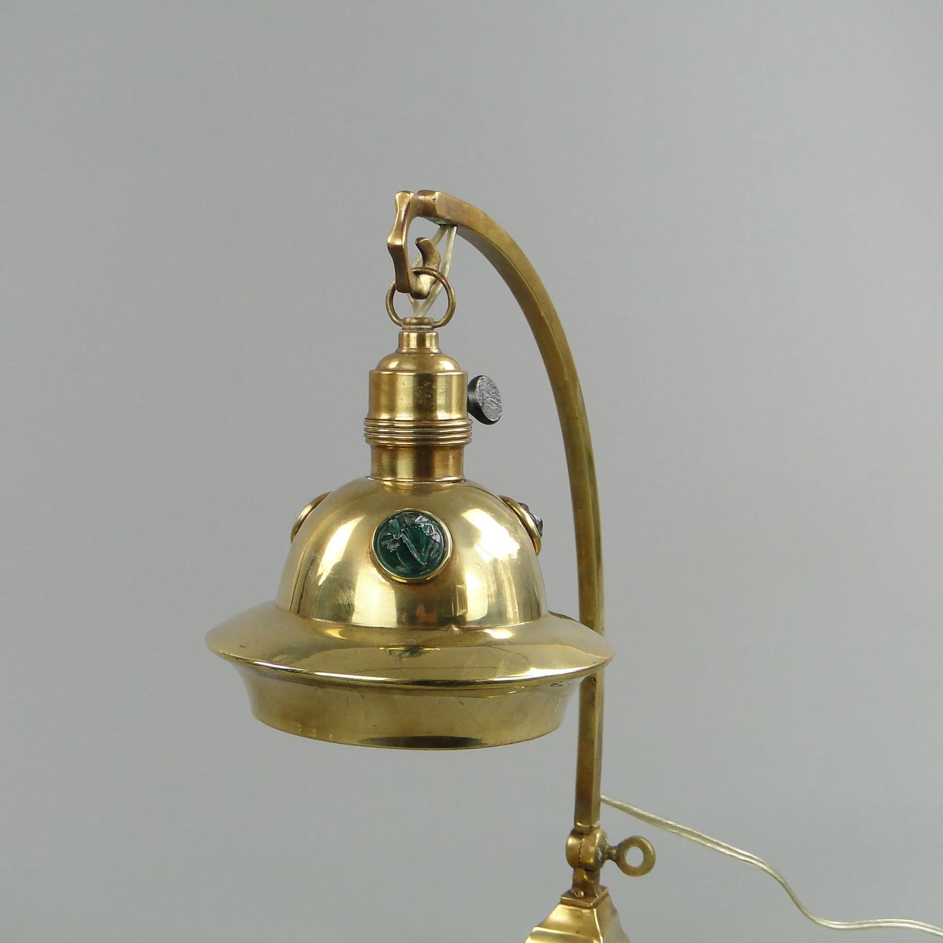 Desk Lamp Art Nouveau, golden, brass, Sweden, early 20th c. - 36119