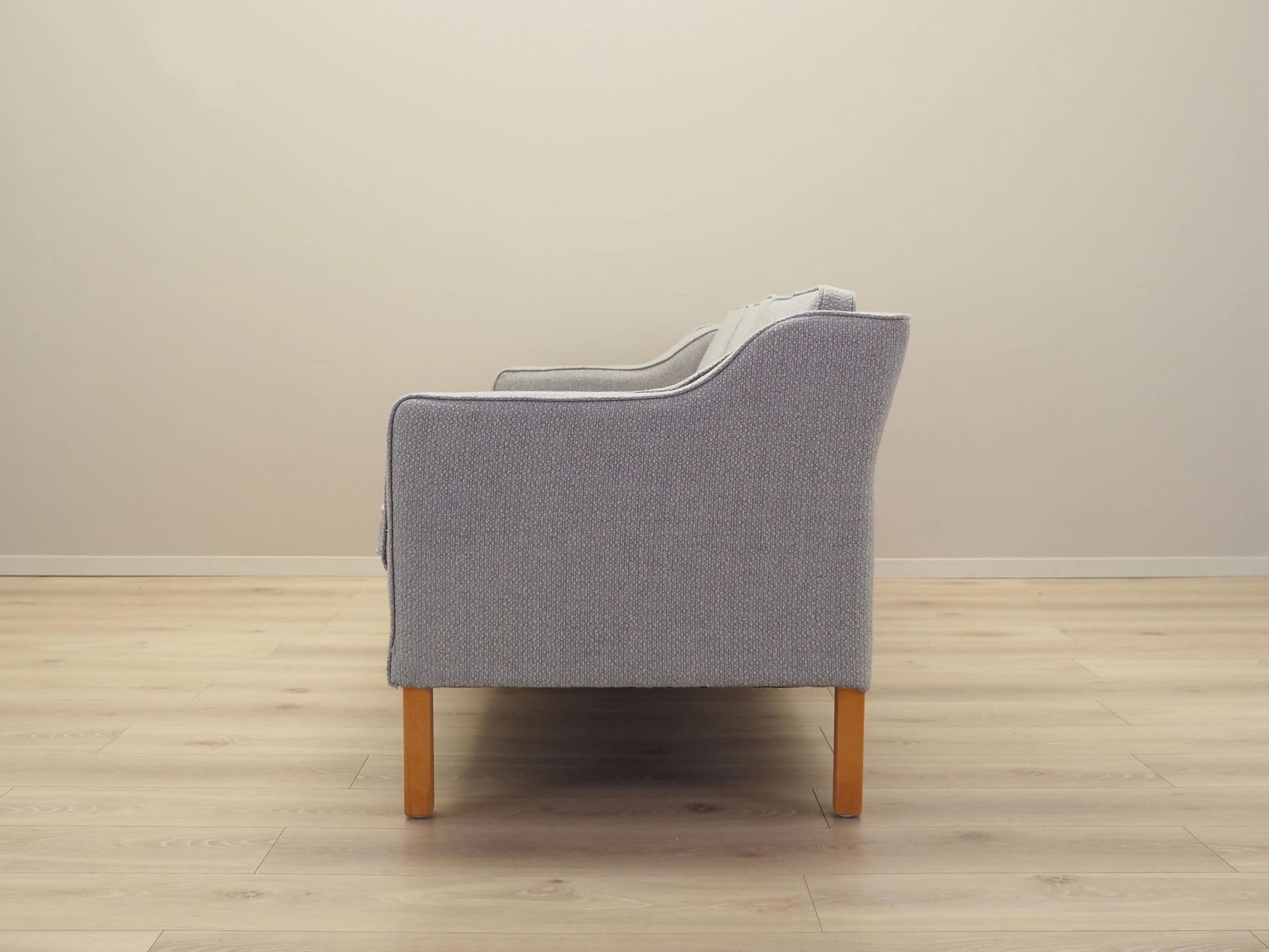 Sofa trzyosobowa, szary, buk, Dania, lata 70. - 36214