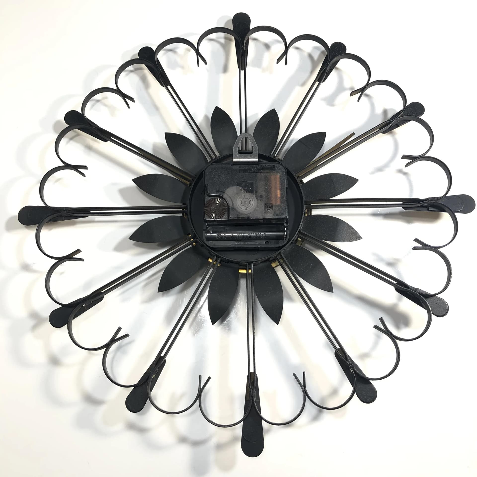 Zegar ścienny brutalistyczny, stal czarna, mosiądz złoty, Niemcy, lata 70. - 36260