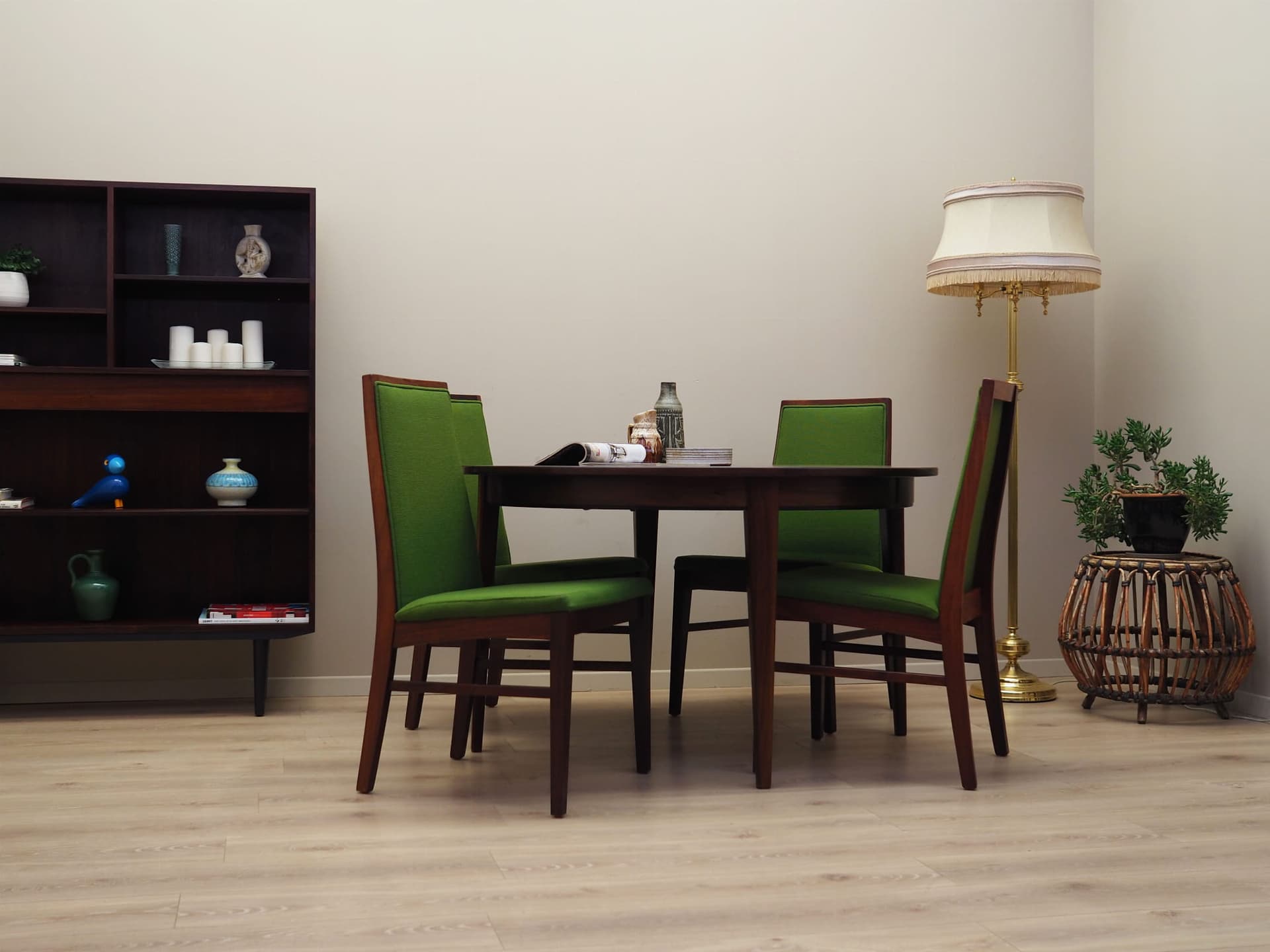 Stolik kawowy, drewno brązowy, Dania, lata 60. - 57811