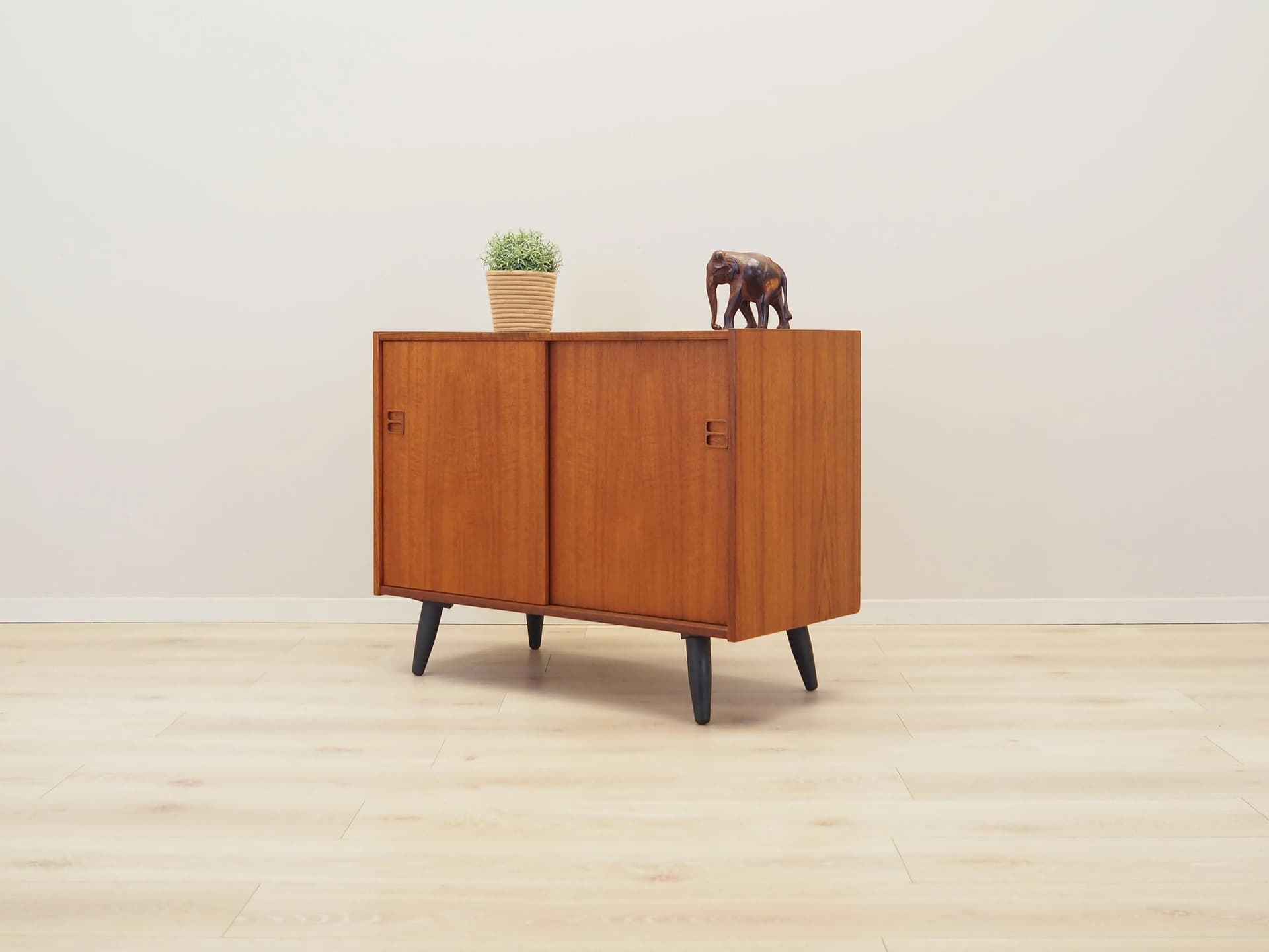 Szafka, mid-century modern, teak pomarańczowy, Dania, lata 70. - 36598