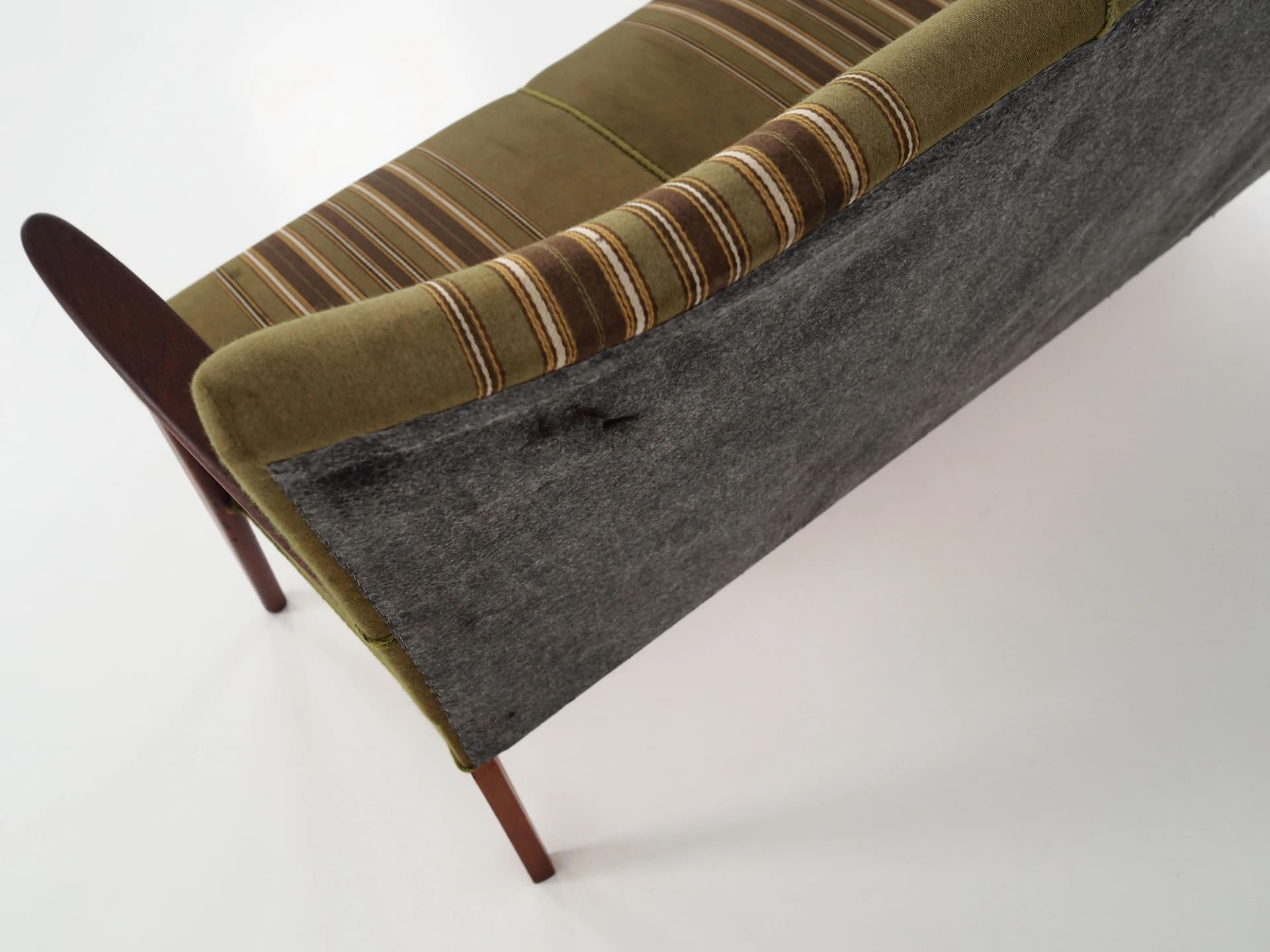 Sofa, oliwkowa, teak, Dania, lata 60. - 36555