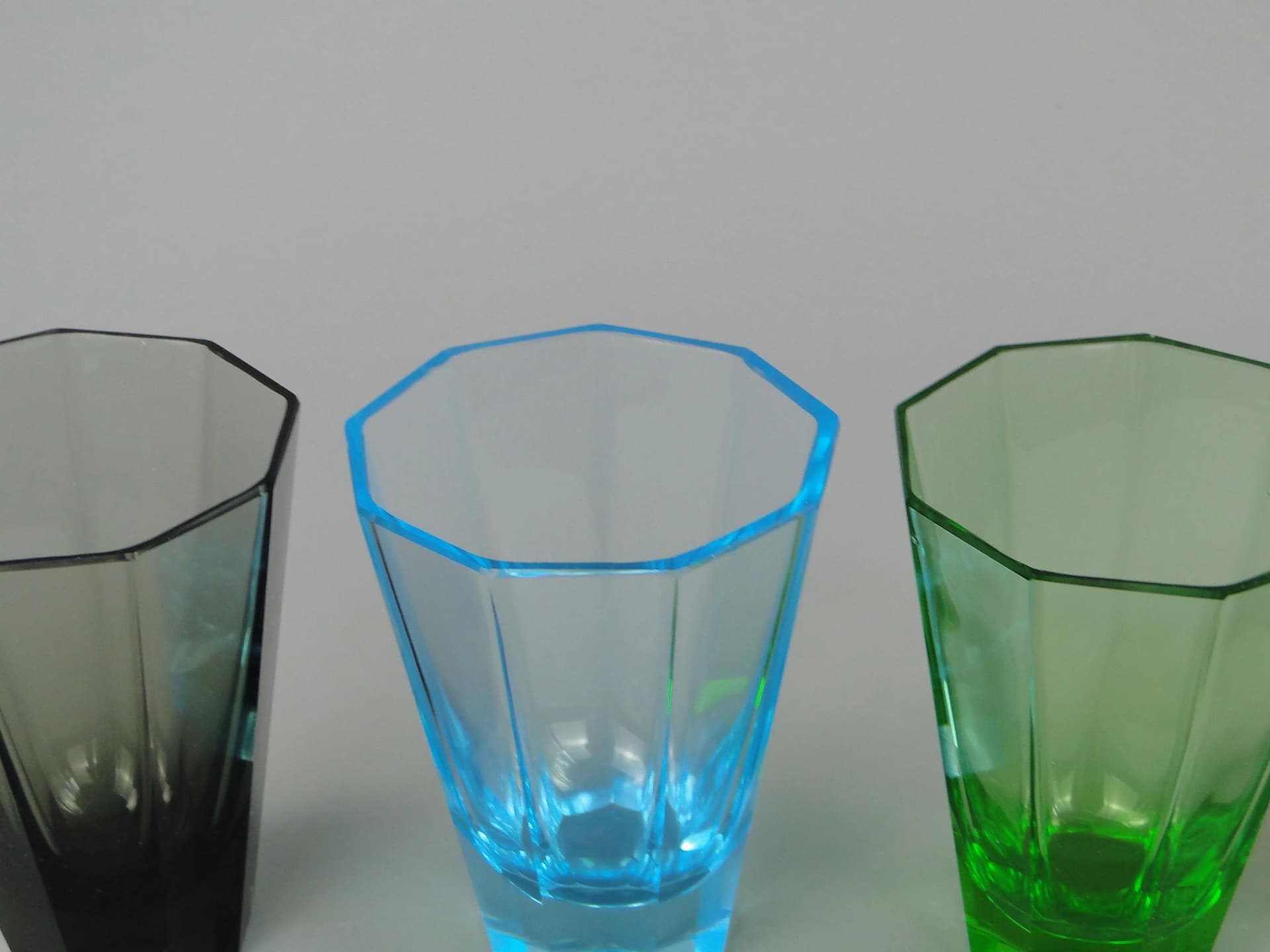 Komplet szklanek Art Deco, multikolor, kryształ, Moser, Czechy, lata 30. - 36879