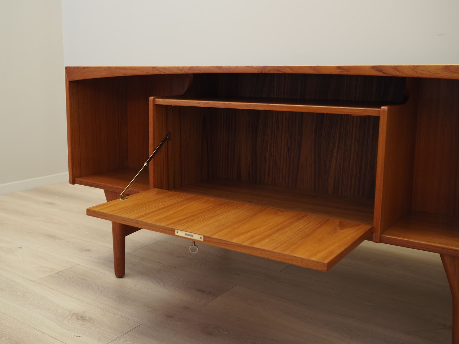 Desk, brown teak, by V. Mortensen, Denmark, 1960s. - 57621