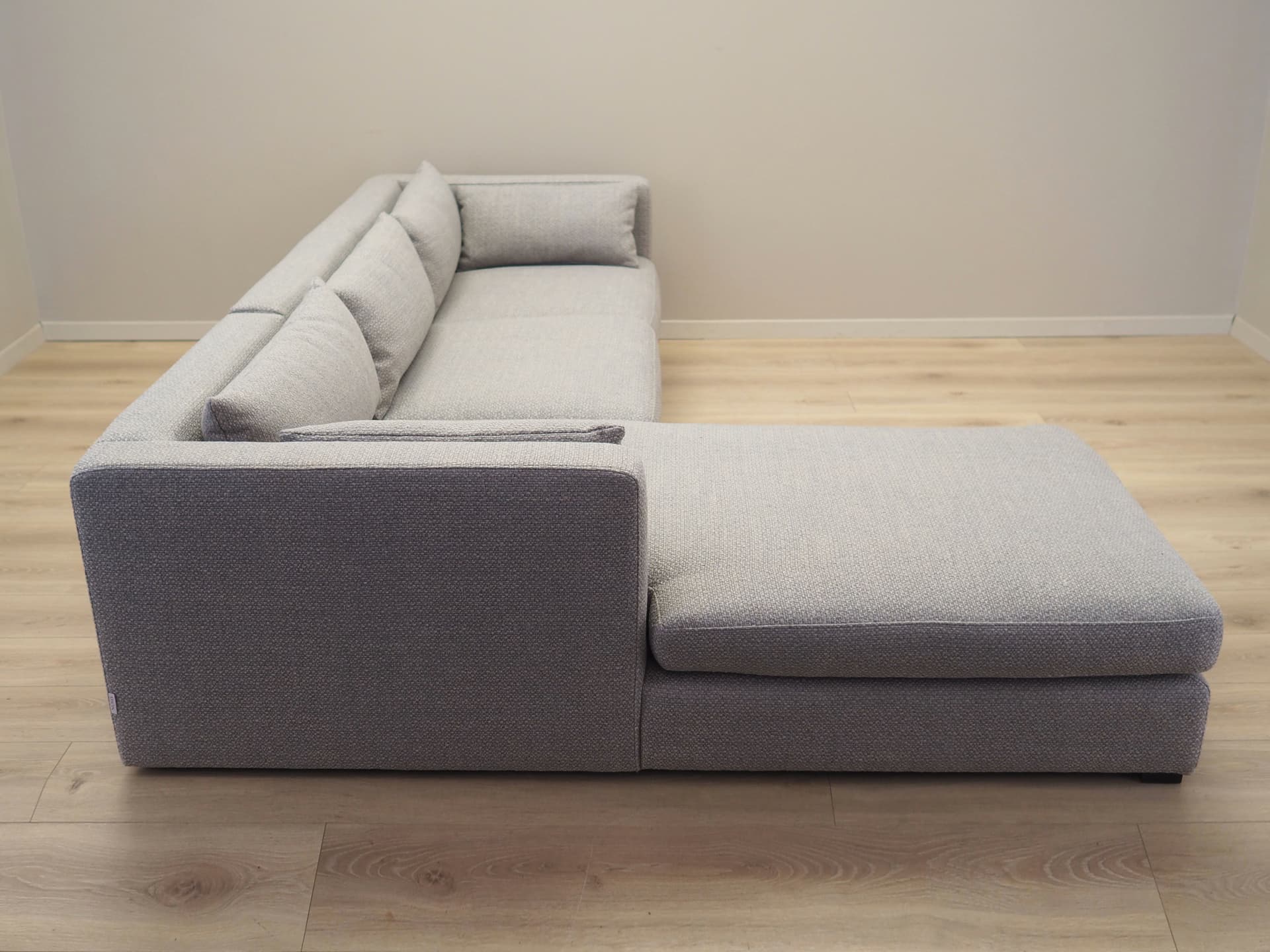Corner Sofa, Scandinavian, grey fabric, wood, Denmark, 21st c. - 57603
