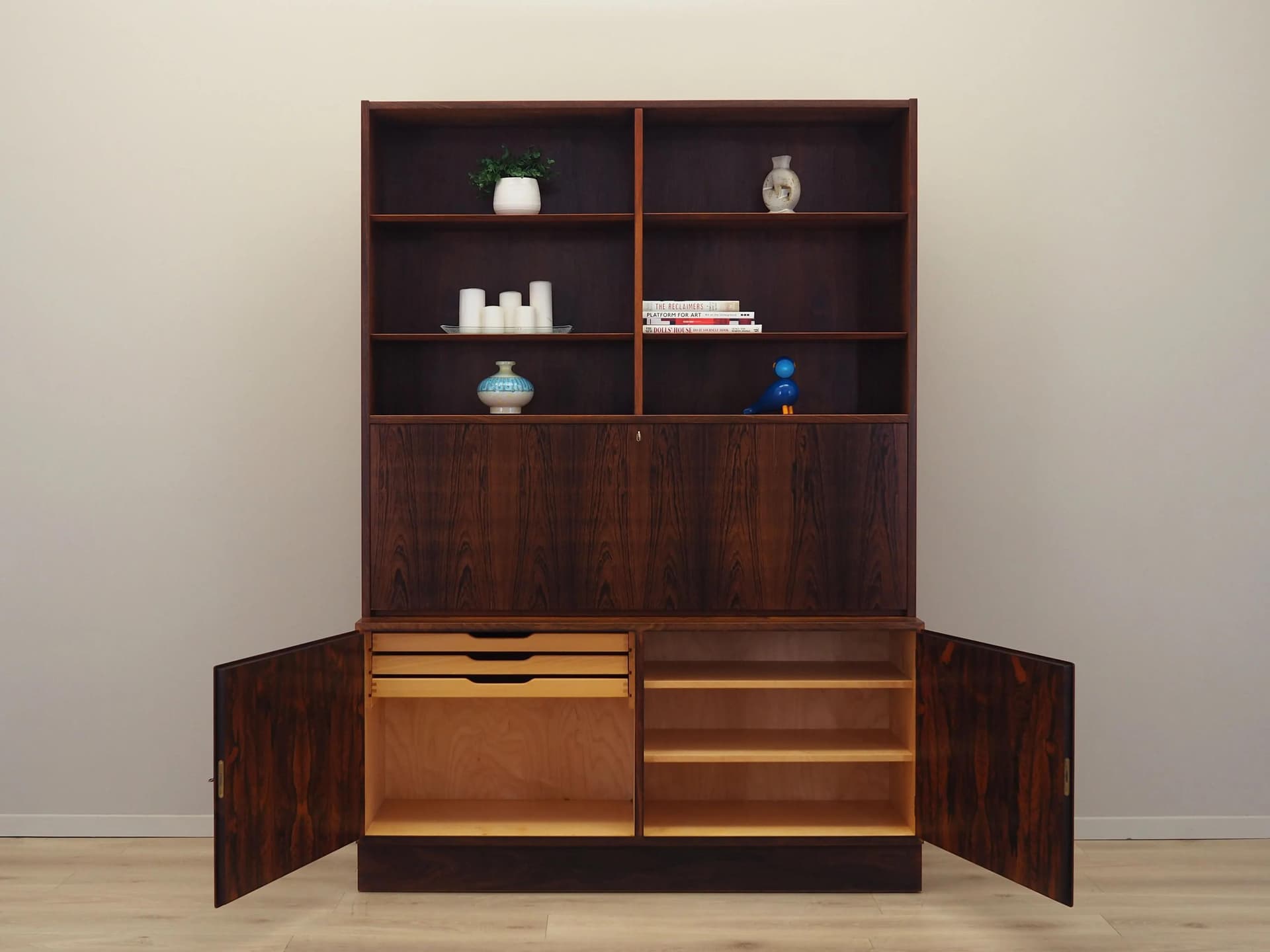 Bookcase, rosewood dark brown, by C. Jensen, for Hundevad, Denmark, 1970s. - 37152