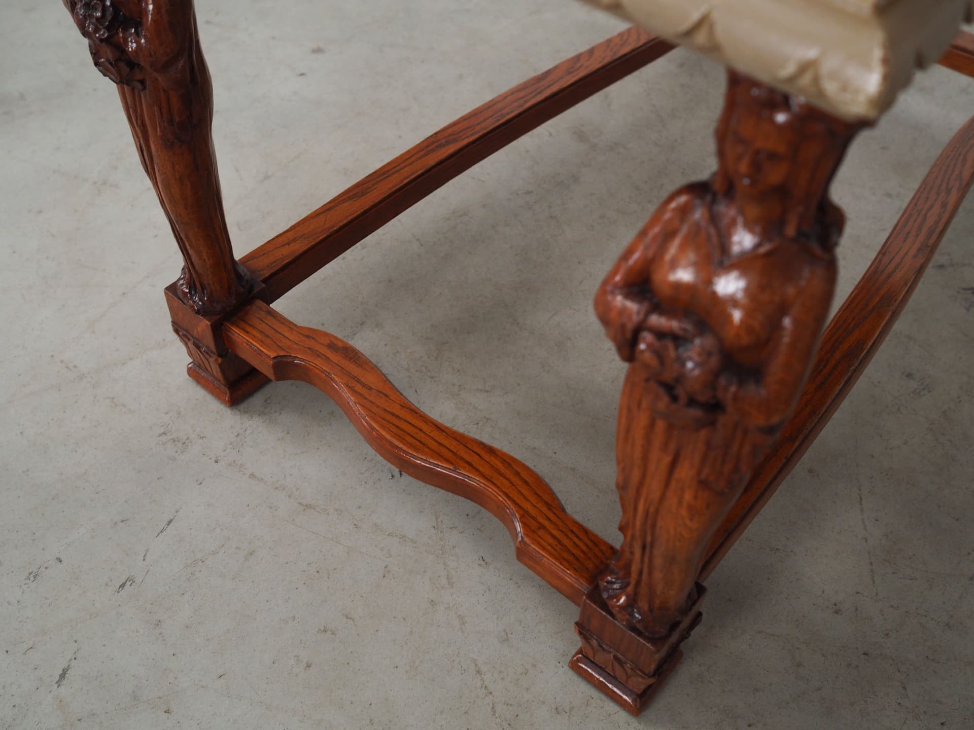 Biurko, Neo-Baroque, dąb beżowy, Dania, lata 50. - 57467