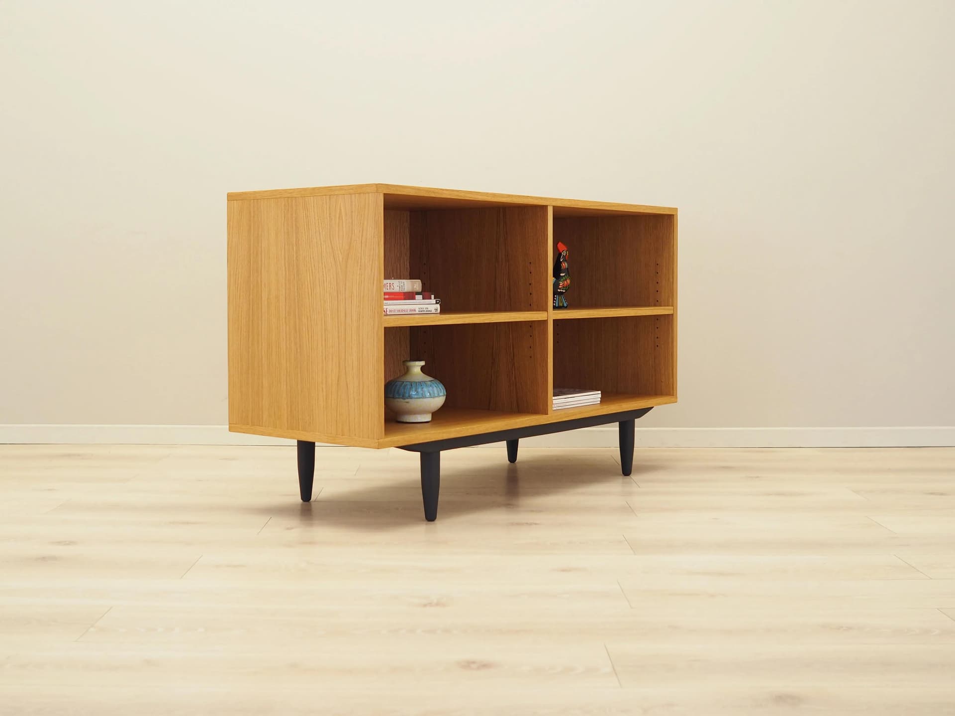 Bookcase Scandinavian, yellow oak, Denmark, 1960s. - 37312