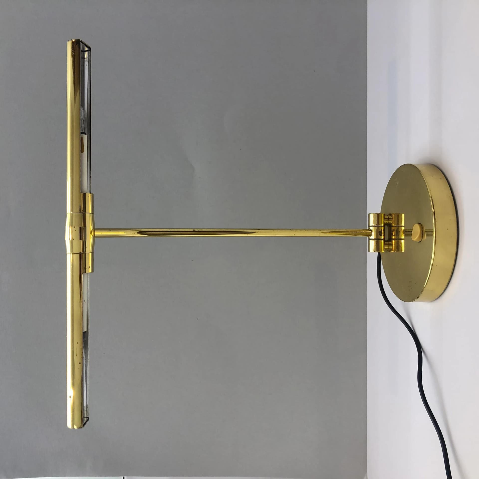 Desk lamp Jahn L4401, golden, brass steel, Germany, 1970s. - 37503