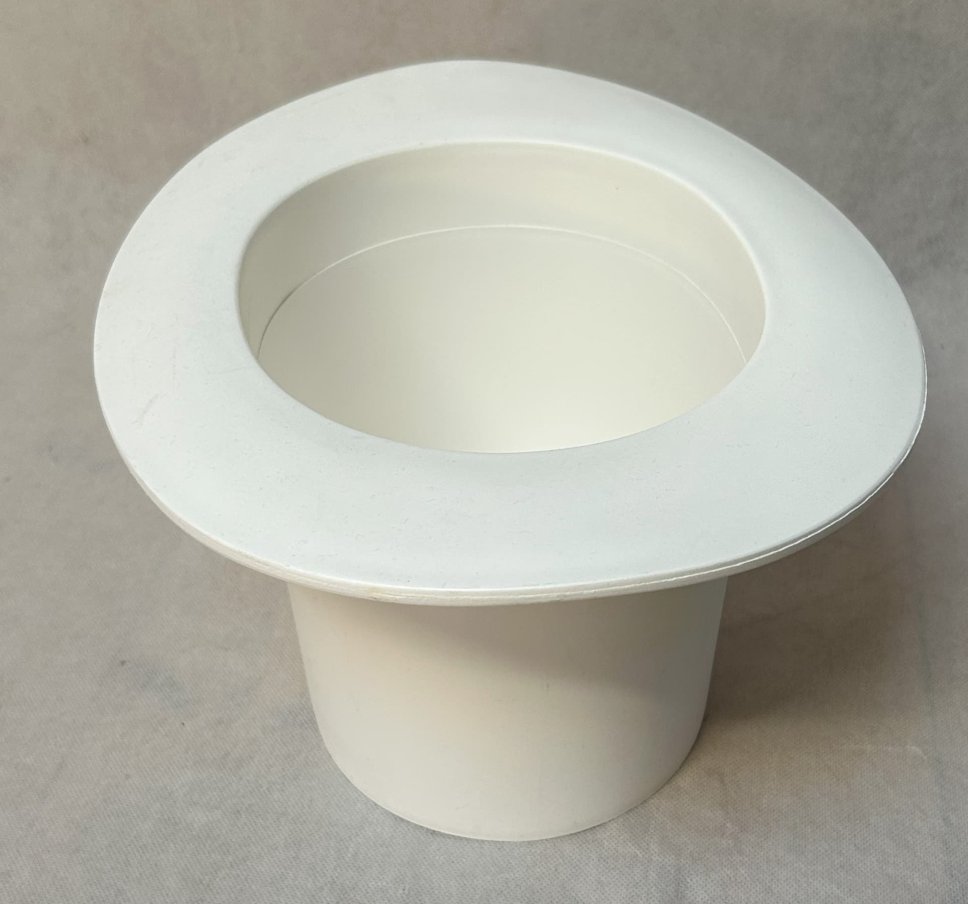 Cylindrical container, white plastic, Koziol, Germany, 1980s. - 4147