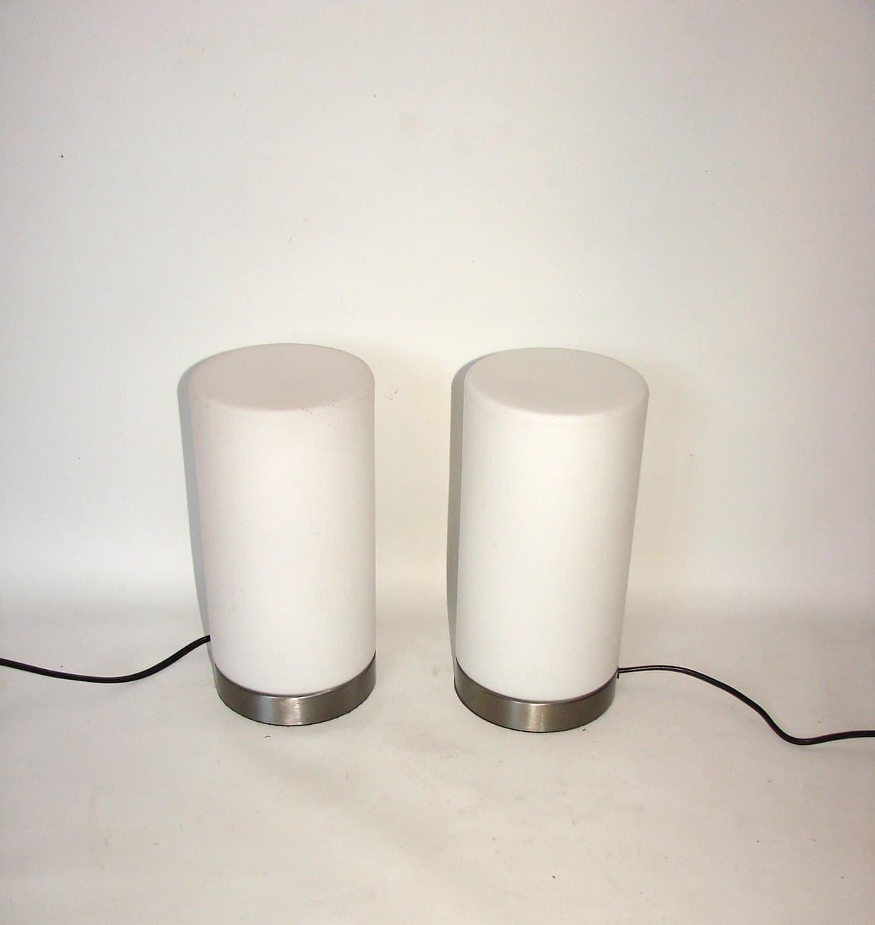 komplet lamp nocnych Melitec, szkło białe, stal szczotkowana, Niemcy, lata 90. - 37765