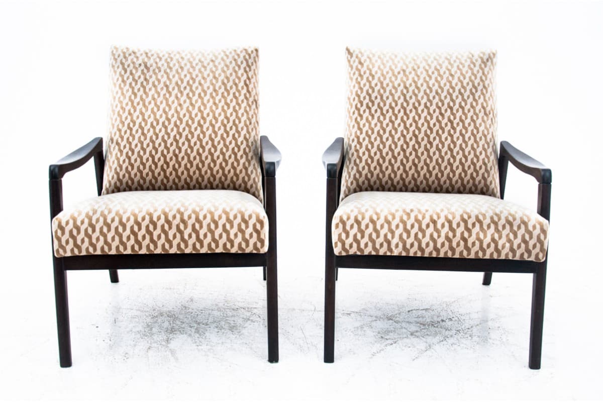 Beżowe fotele drewniane, Polska, lata 60. - 46232