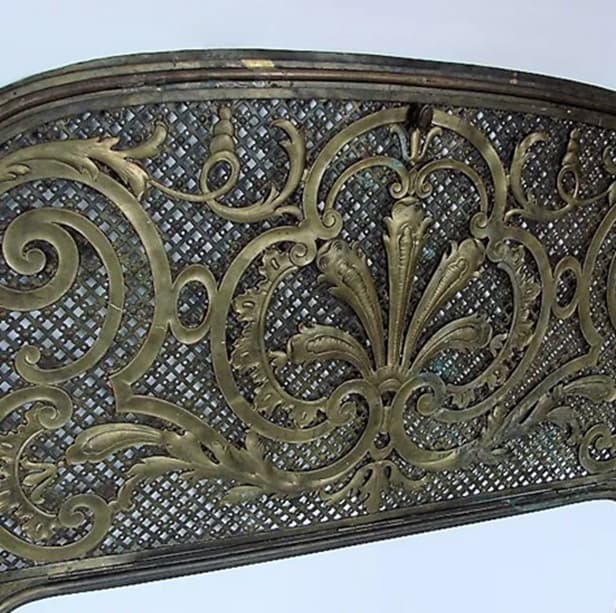 Osłona kominka secesja, mosiądz złocisty, Europa, początek XX w. - 99422