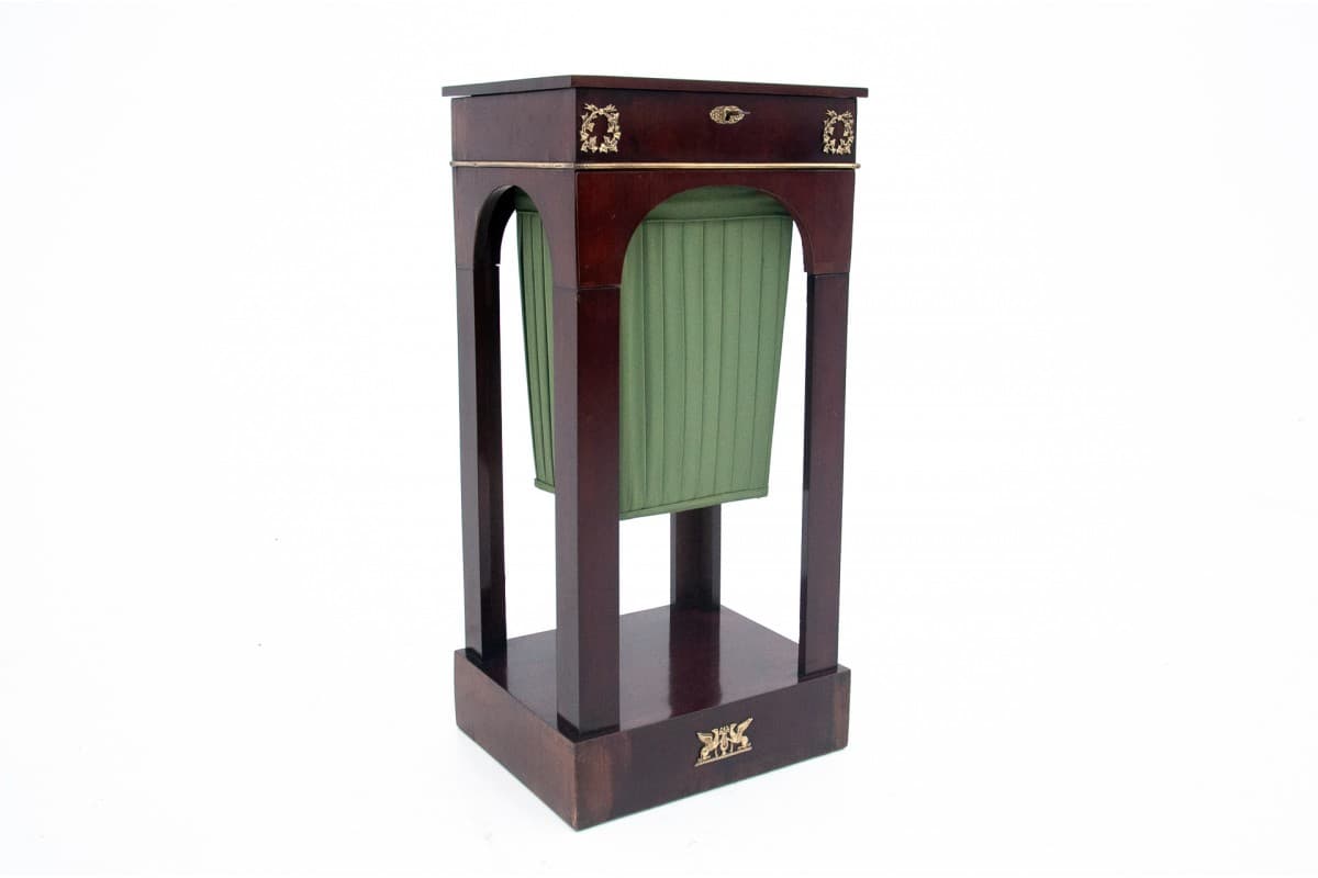 Sewing Table Empire, dark mahogany, Germany, 19th c. - 60770