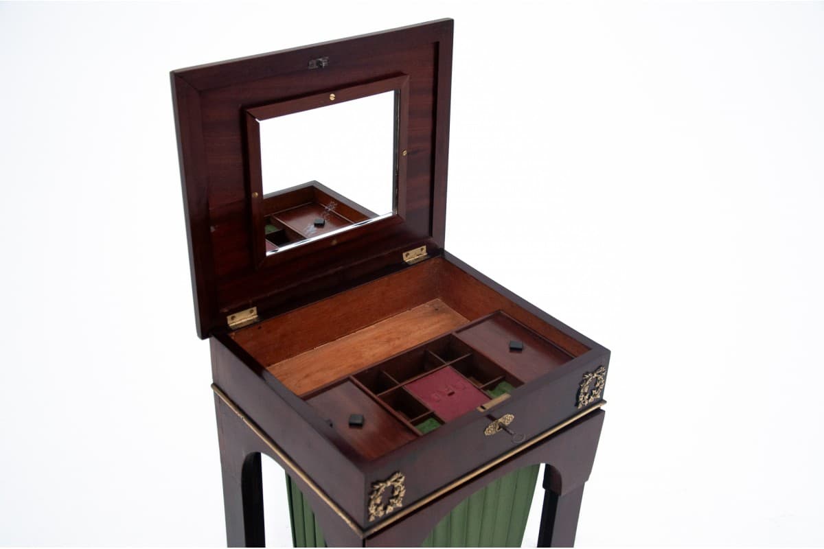 Sewing Table Empire, dark mahogany, Germany, 19th c. - 60772