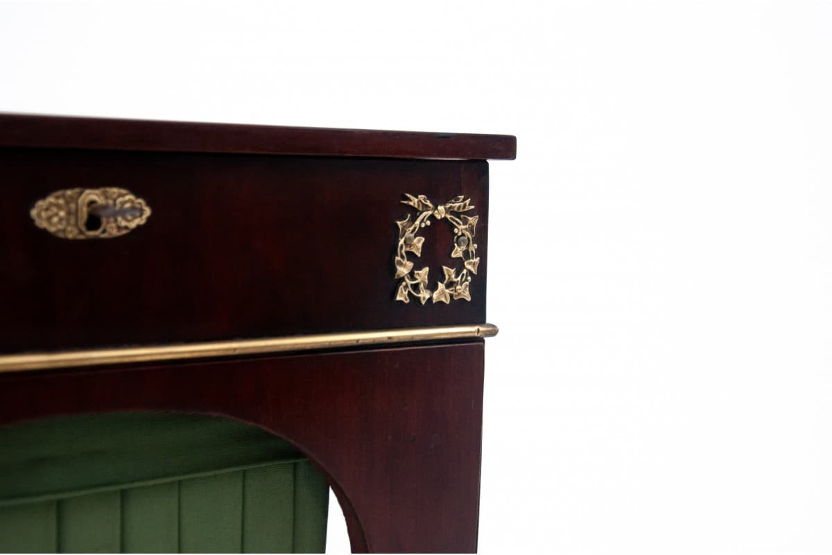 Sewing Table Empire, dark mahogany, Germany, 19th c. - 60777