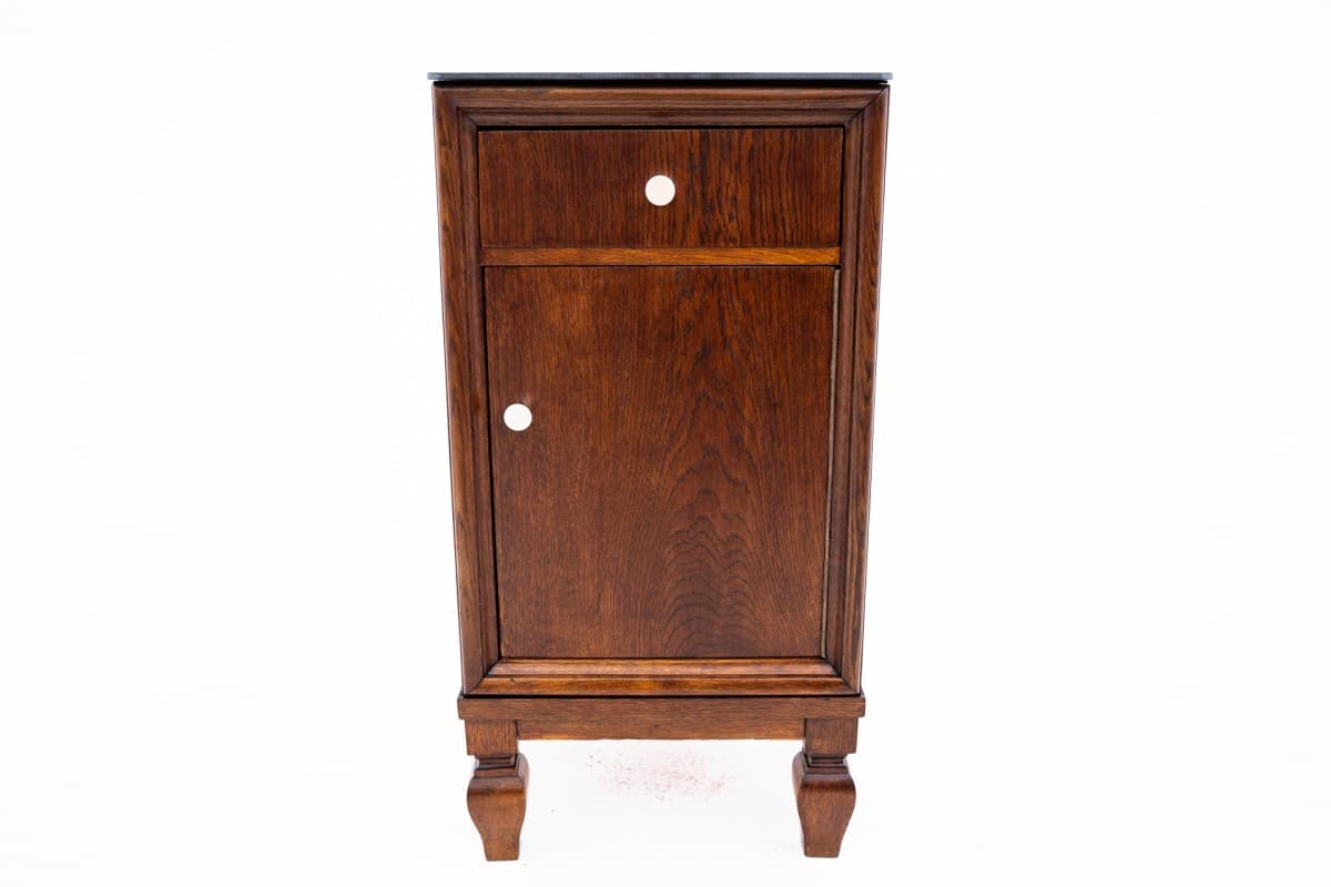 Pair of nightstands, dark brown oak, Poland, early 20th c. - 60721