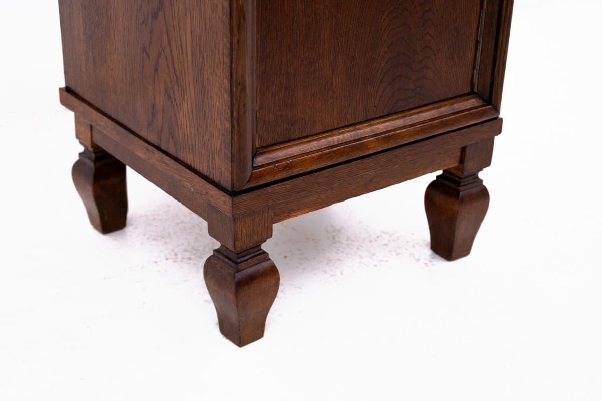 Pair of nightstands, dark brown oak, Poland, early 20th c. - 60728