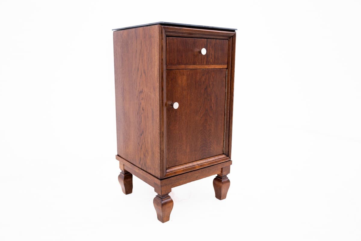 Pair of nightstands, dark brown oak, Poland, early 20th c. - 60723