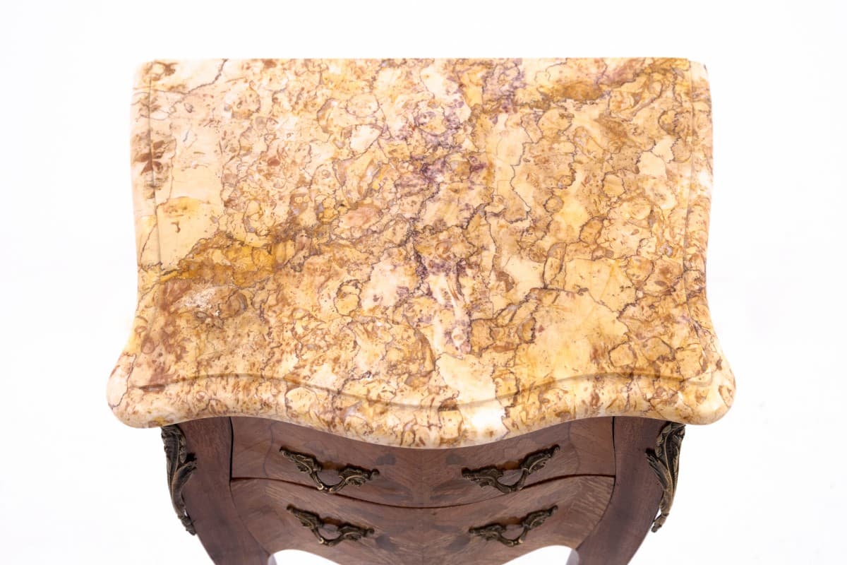 Pair of nightstands, Louis XV style, brown wood, cream marble, brass, France, early 20th c. - 60563