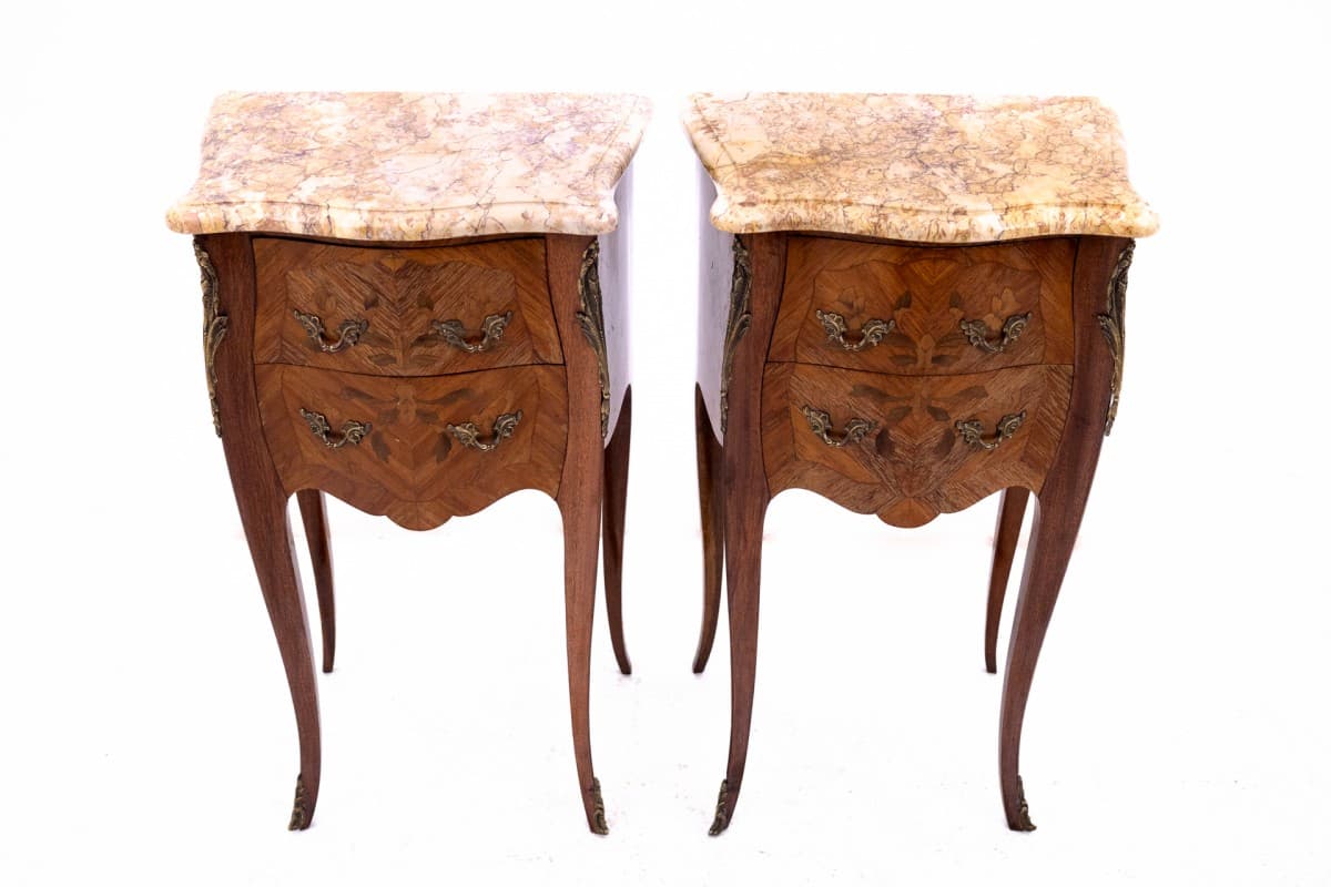 Pair of nightstands, Louis XV style, brown wood, cream marble, brass, France, early 20th c. - 60556