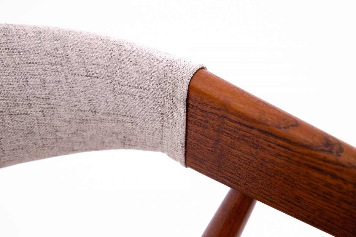 Set of four chairs, beige teak, by E. Larsen, A. Bender Madsen, Denmark, 1960s. - 72536