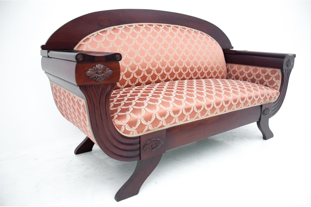 Victorian sofa, mahogany dark brown, Northern Europe, 19th c. - 67028