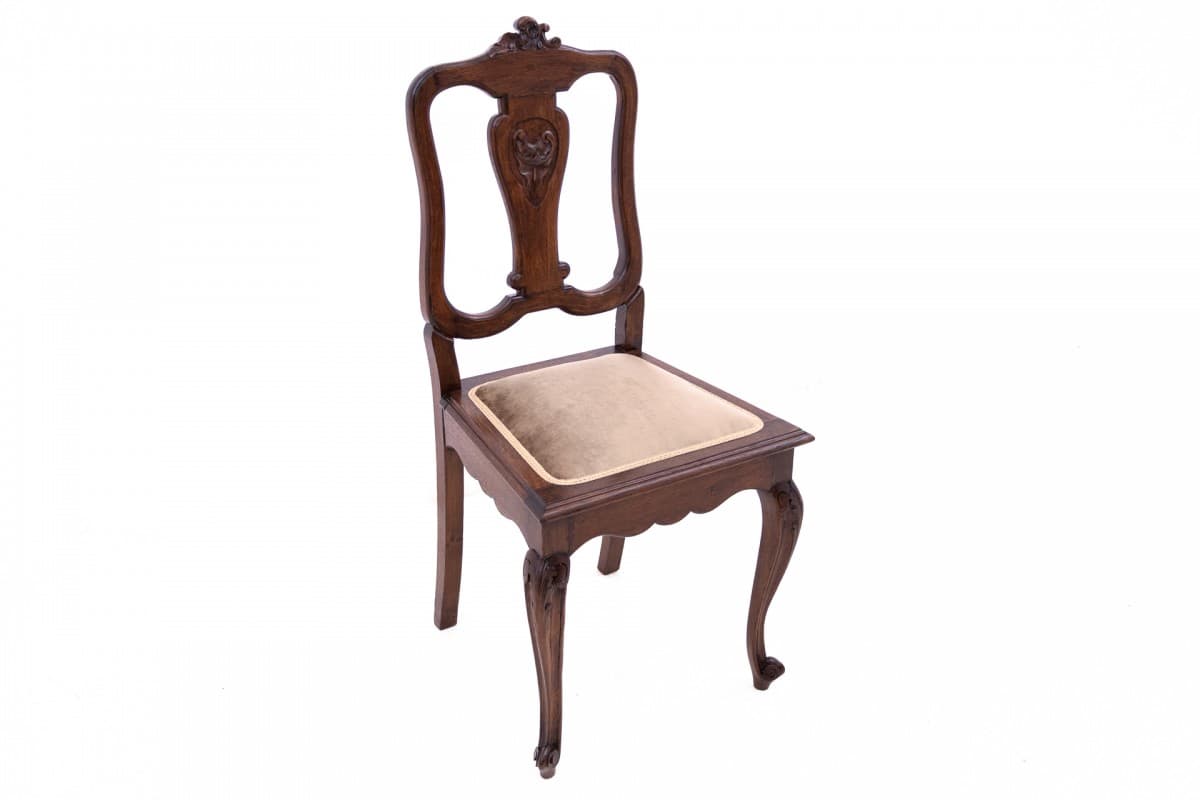 Set of Six Louis XV Chairs, beige velvet, brown walnut, France, early 20th c. - 67001