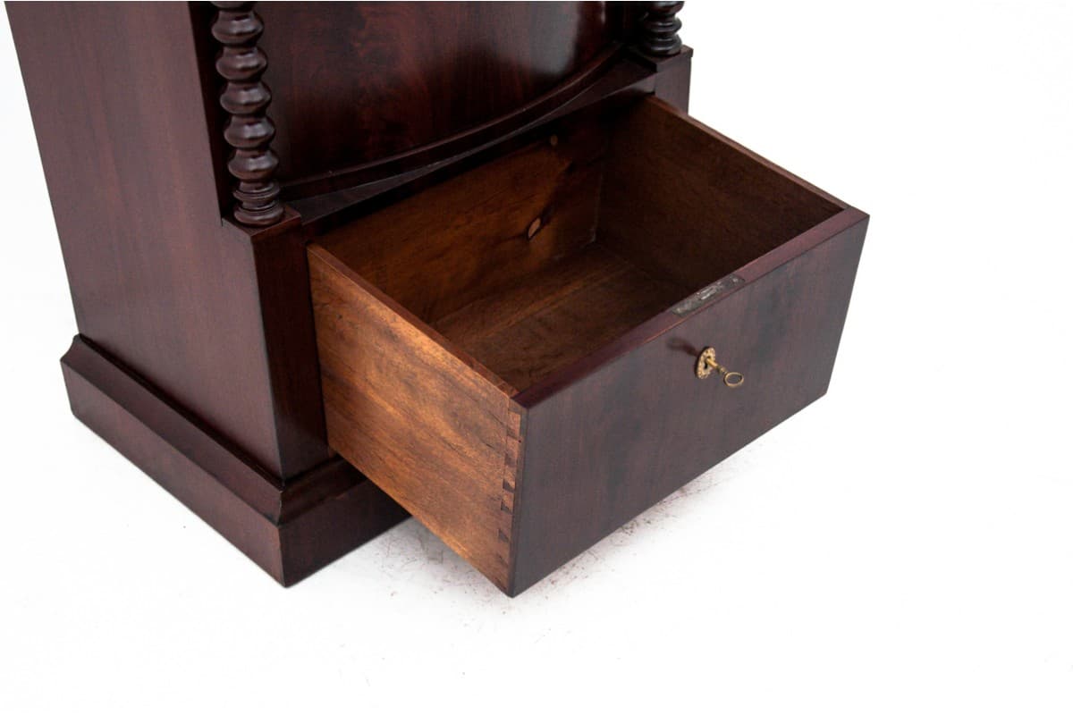 Komoda słupkowa Biedermeier, mahoń brąz ciemny, Europa Północna, XIX w. - 76764