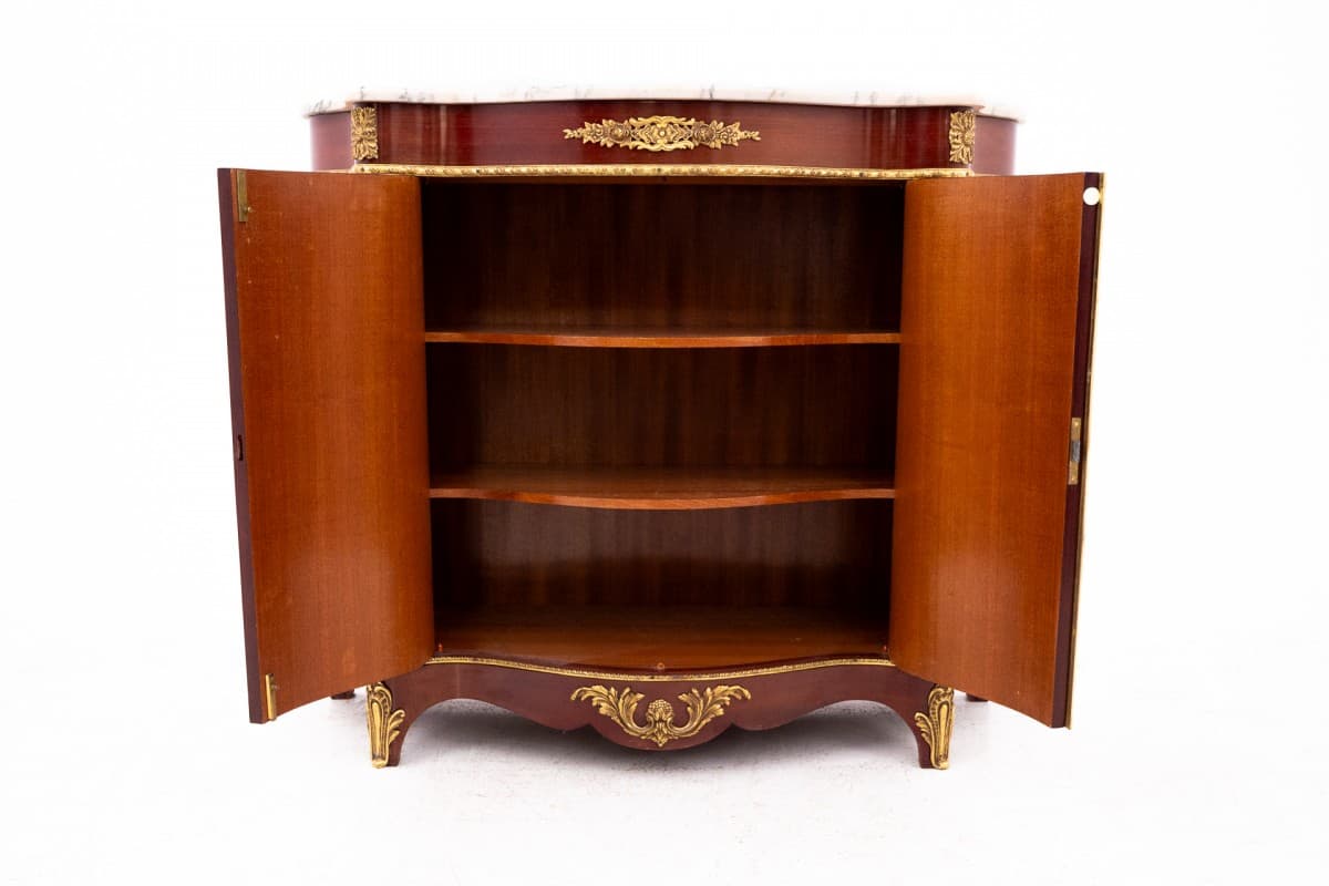 Komoda w stylu Ludwika, brąz, drewno, marmur biały, Europa Zachodnia, pierwsza połowa XX wieku - 77017