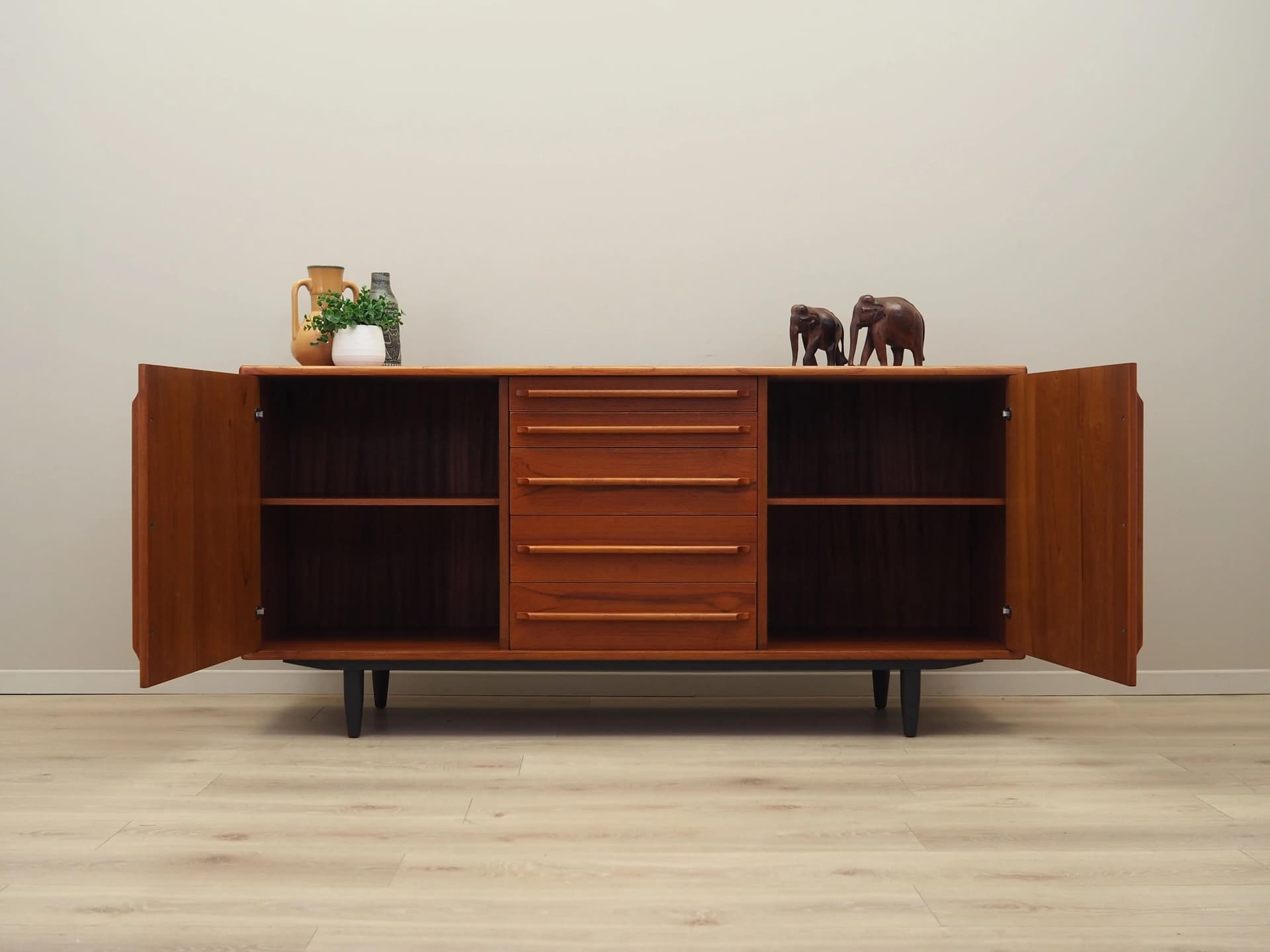 Sideboard, teak brązowy, drewno czarne, Dania, lata 70. - 39298