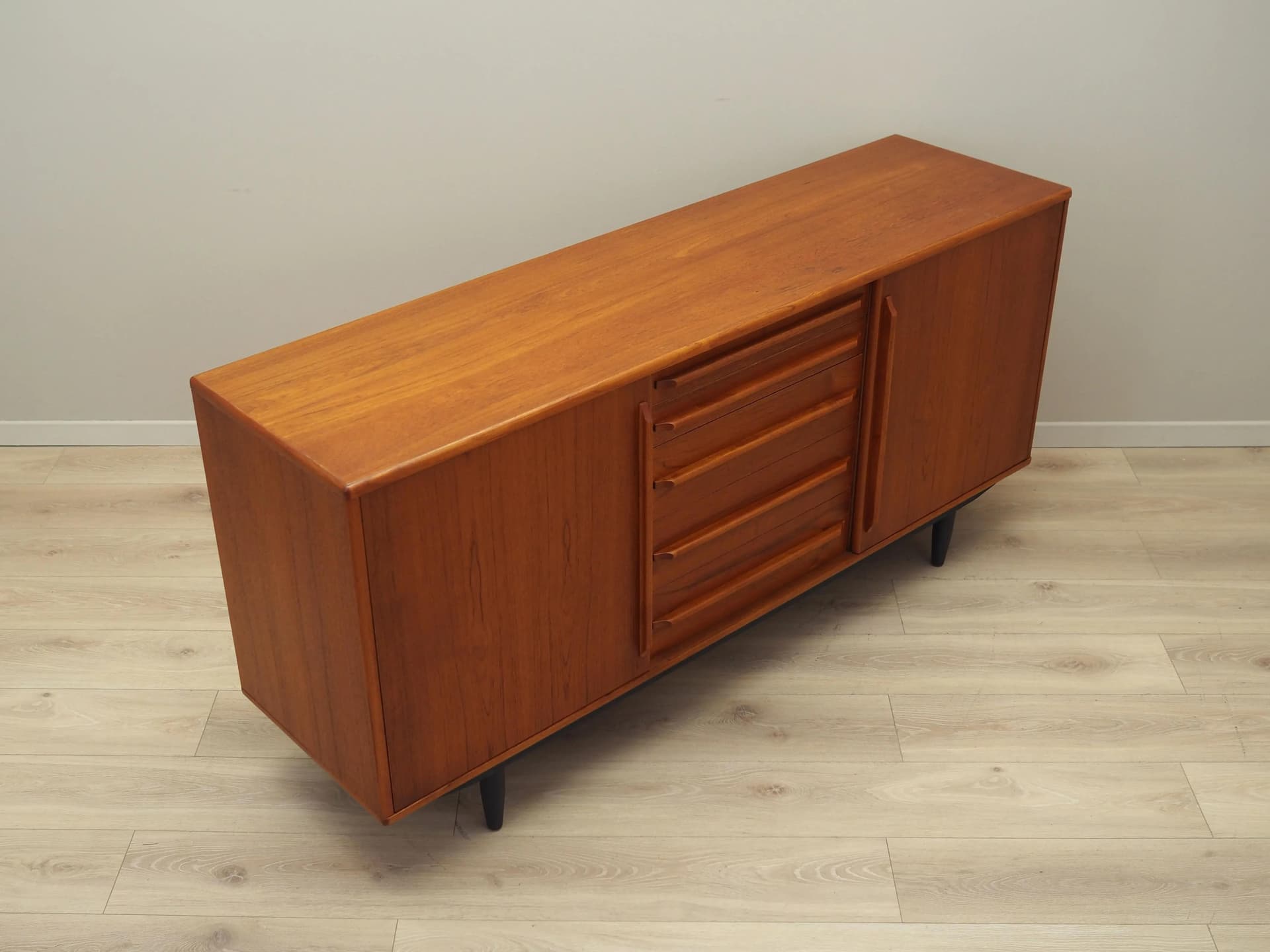 Sideboard, teak brązowy, drewno czarne, Dania, lata 70. - 39302