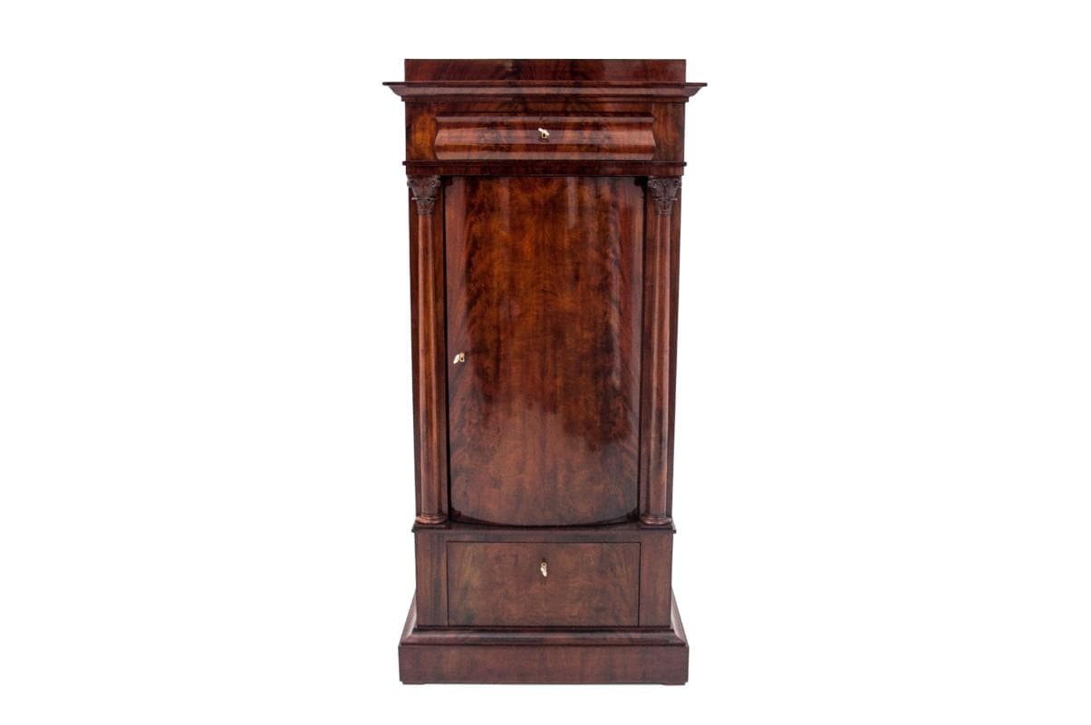 Komoda-słupek neobarokowa, mahoń miedziany, Europa Północna, XIX wiek