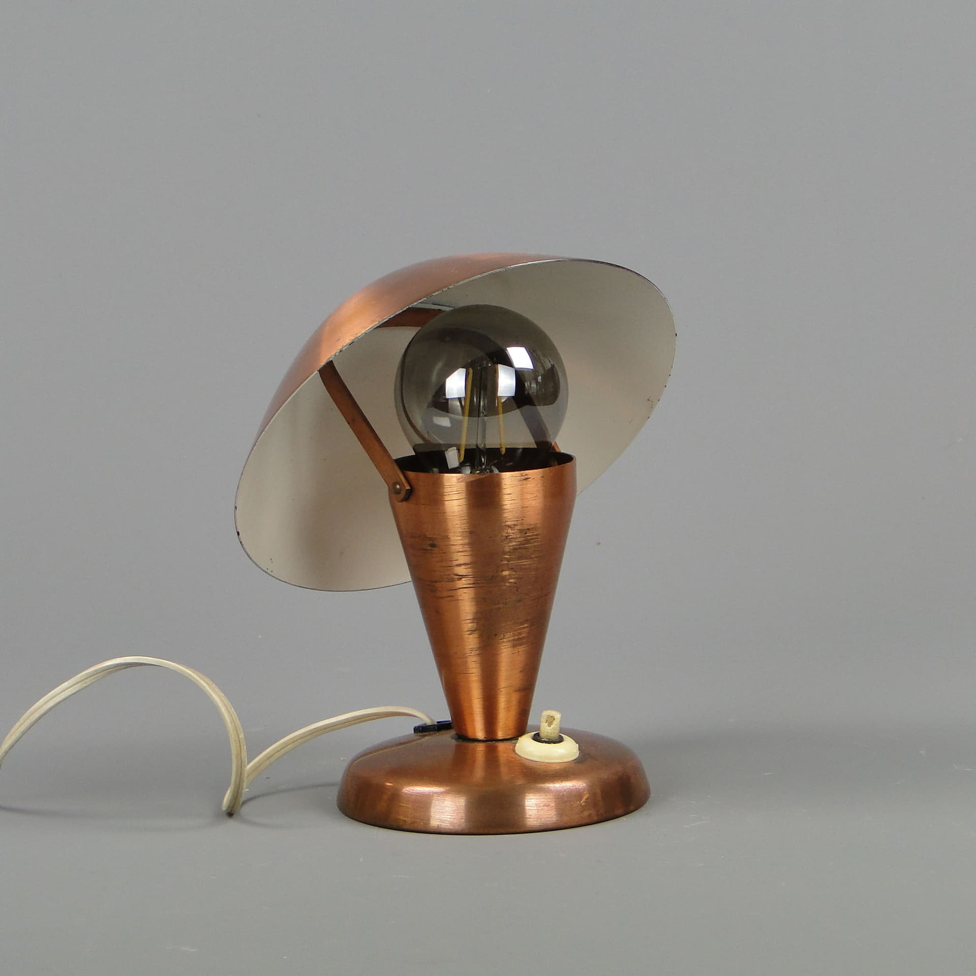 Lampa stołowa, miedź, stal, Czechy, lata 60. - 40593