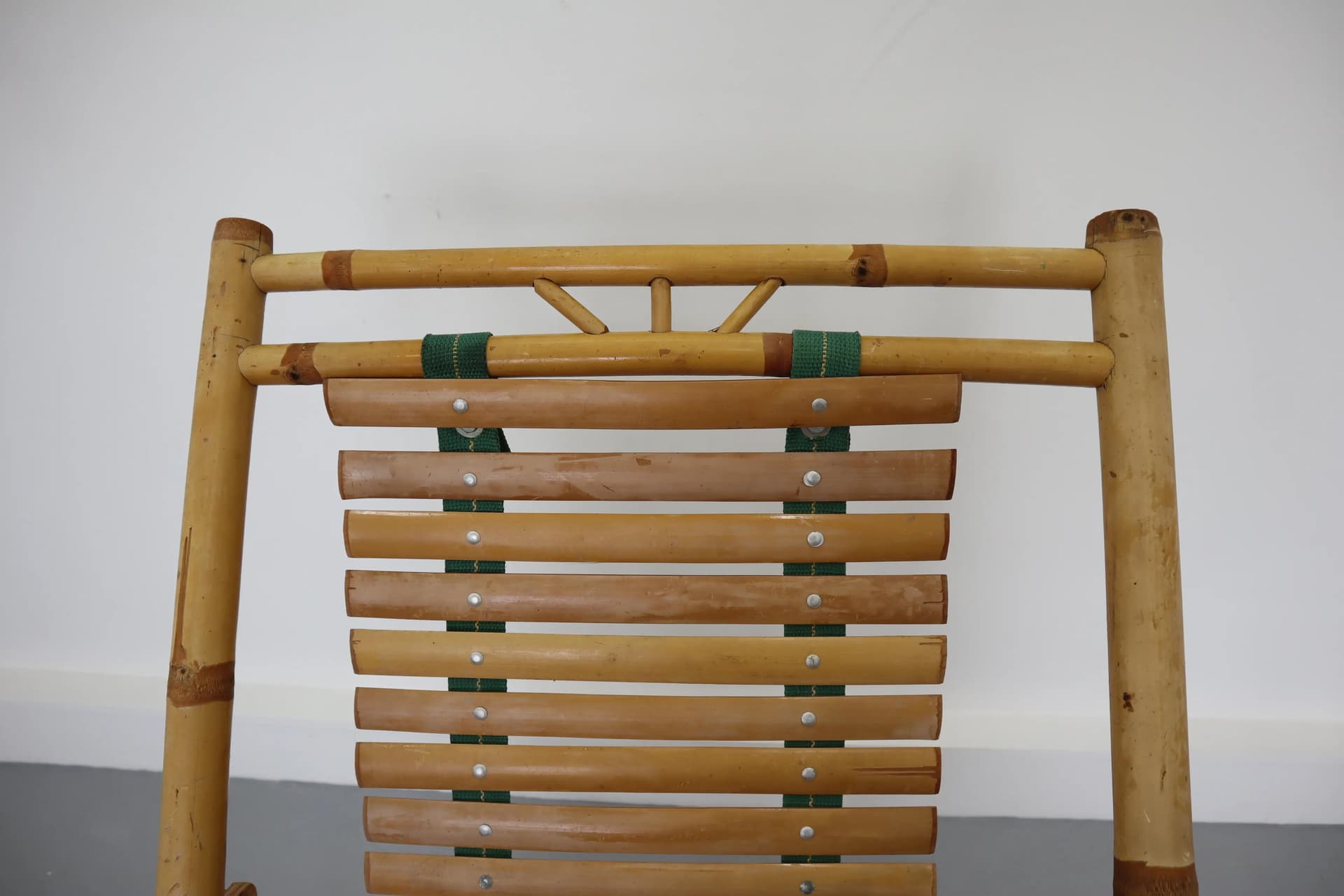 Leżak, rattan brązowy, Polska, lata 70. - 39801