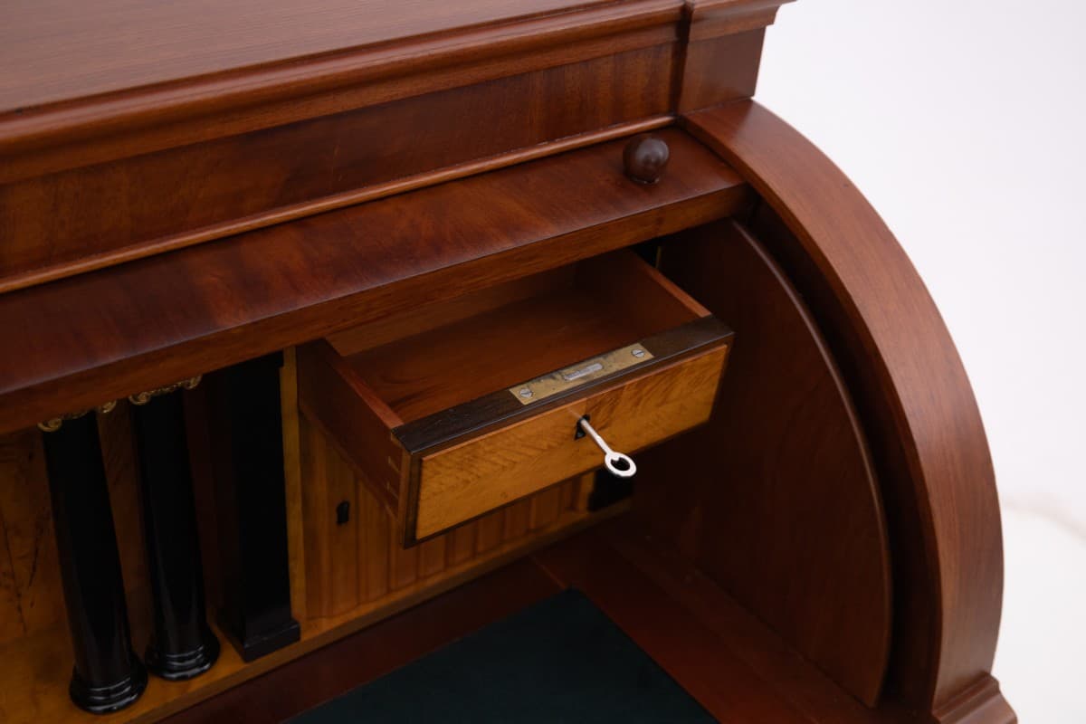 Mahoniowy sekretarzyk, Europa Północna, lata 10. XX wieku - 46944