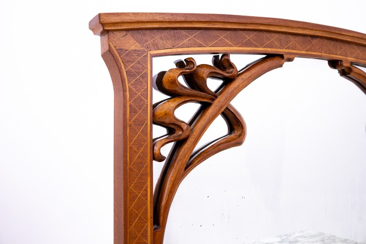 Art Nouveau Dressing Table, walnut, white marble, France, early 20th c. - 77945