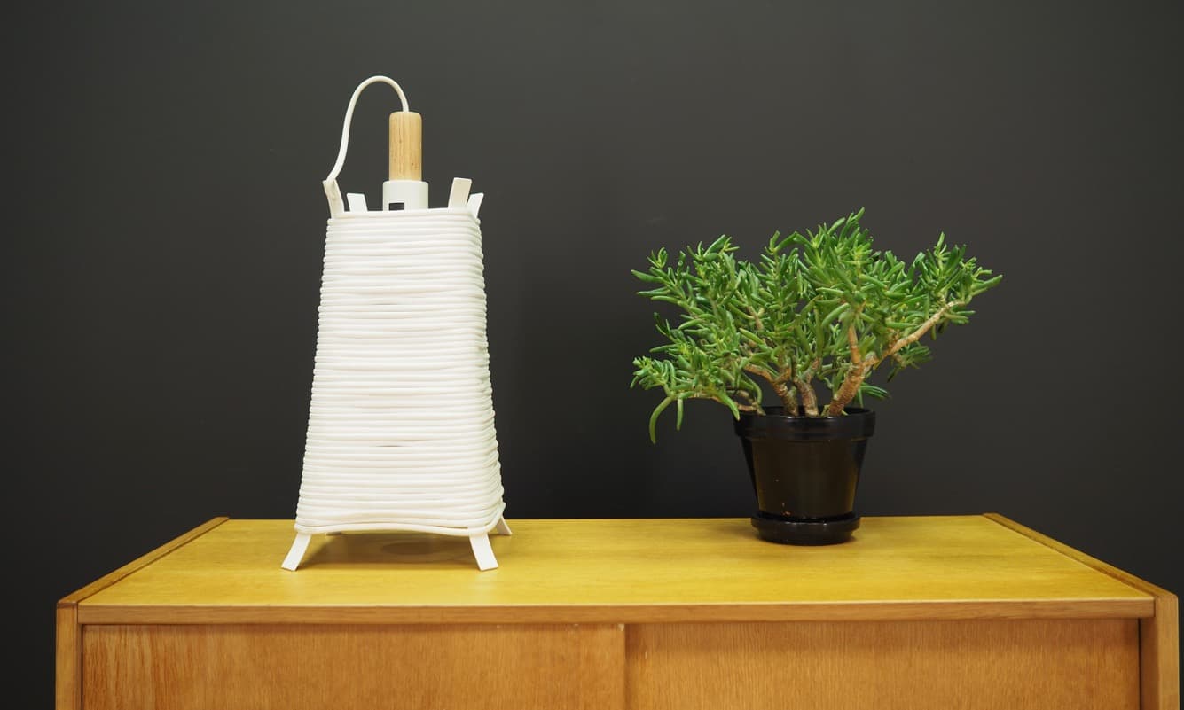Desk lamp, white metal, by O. Recht & C. Høncke, BoConcept, Denmark, 1970s. - 40016