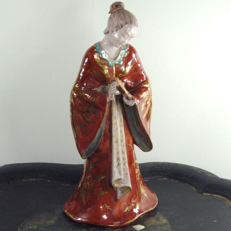 Burgundowa, art déco rzeźba ceramiczna orientalnej kobiety, proj. E. Pattarino dla Capodimonte, Włochy, lata 20. - 39837