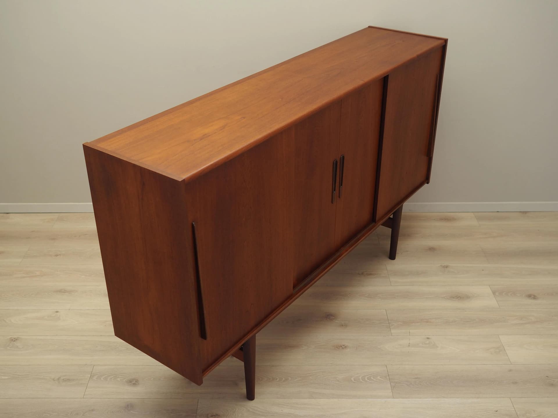 Highboard, teak pomarańczowy, Dania, lata 60. - 40483