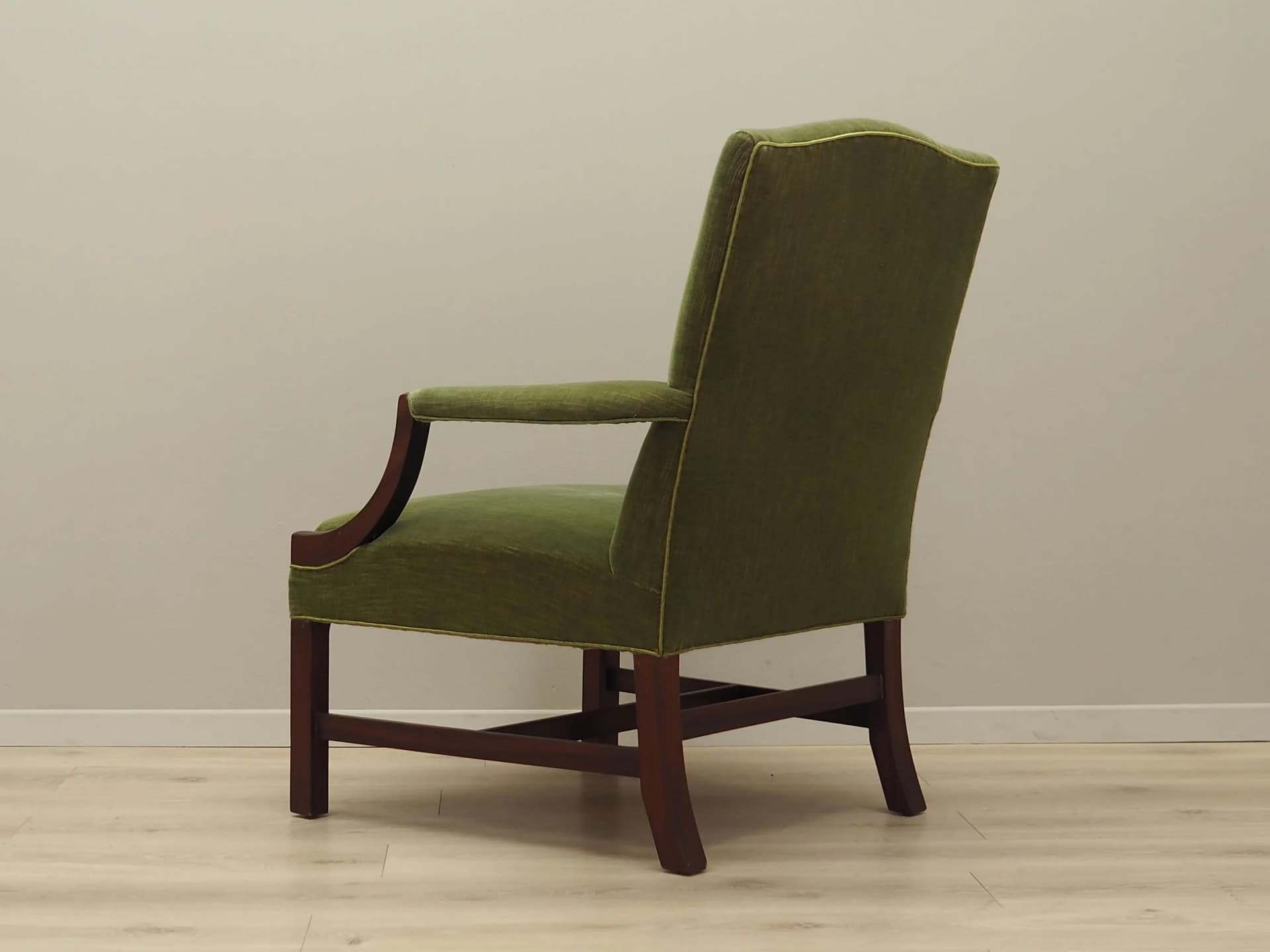 Armchair, green, mahogany, Denmark, 1970s. - 41092