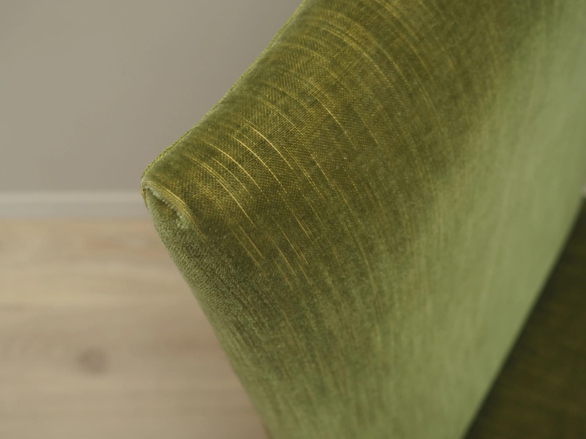 Armchair, green, mahogany, Denmark, 1970s. - 41096