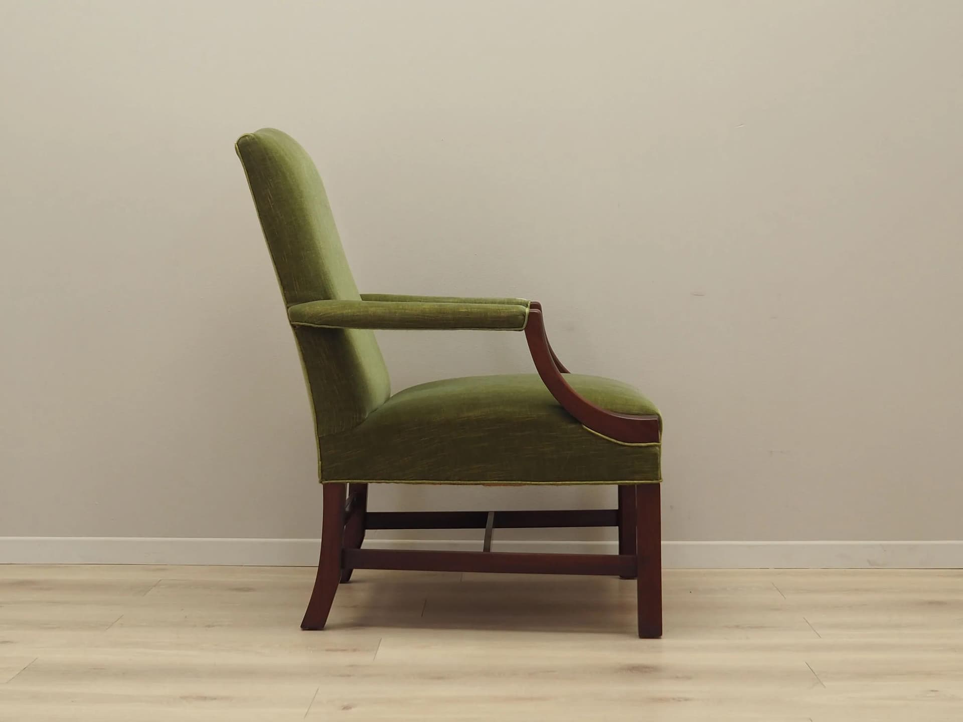 Armchair, green, mahogany, Denmark, 1970s. - 41090