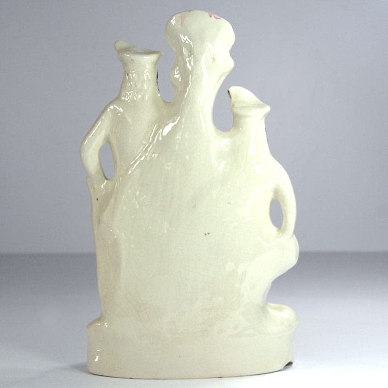 Wazon kominkowy Robin Hood i Mały John, ceramika ivory white, Staffordshire, Anglia, początek XX w. - 41650