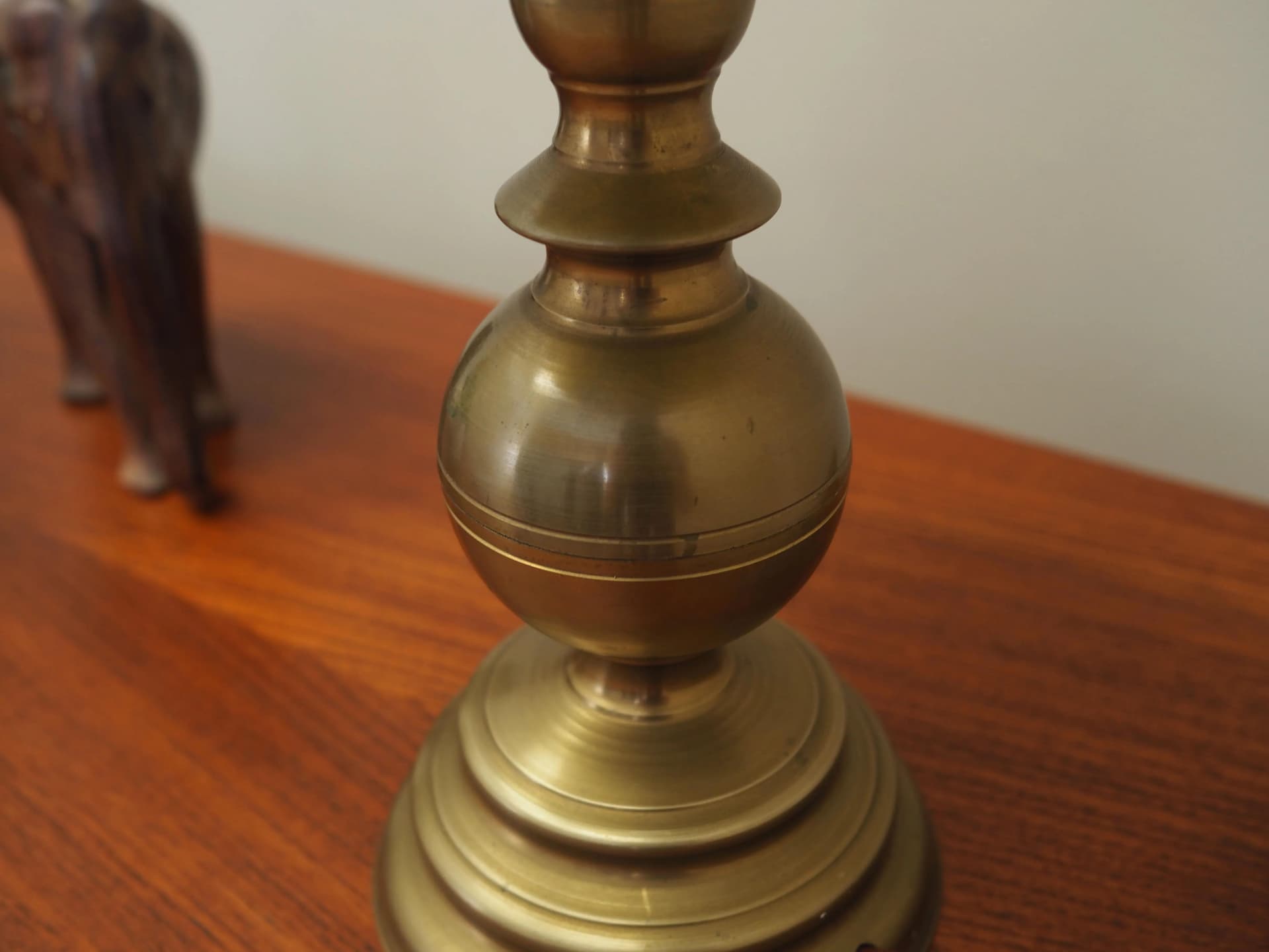 Komplet lampek nocnych, mosiądz złoty, tkanina zielona, Dania, lata 70. - 42730