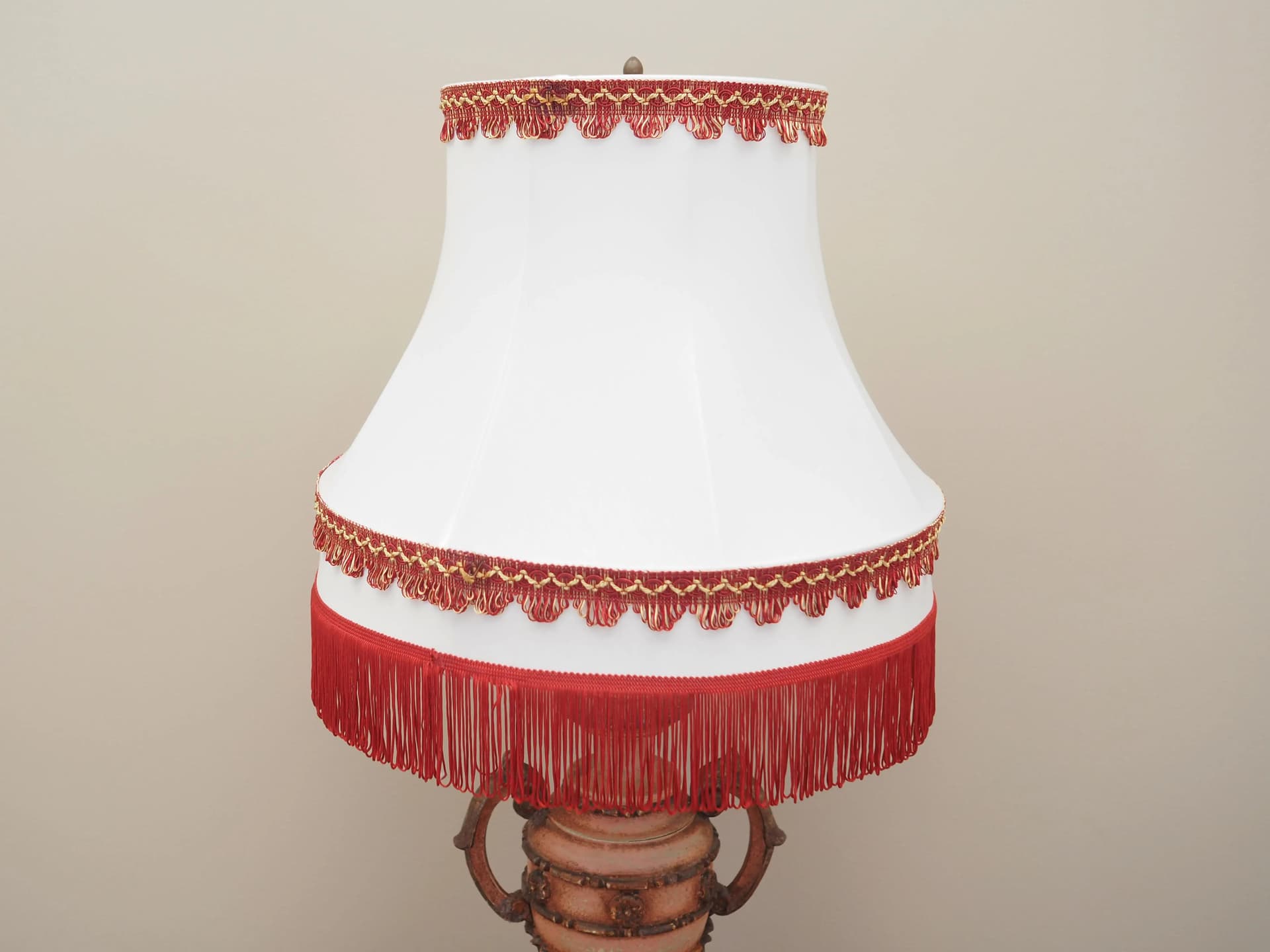 Lampa stołowa, ceramika róż, Dania, lata 70. - 42710