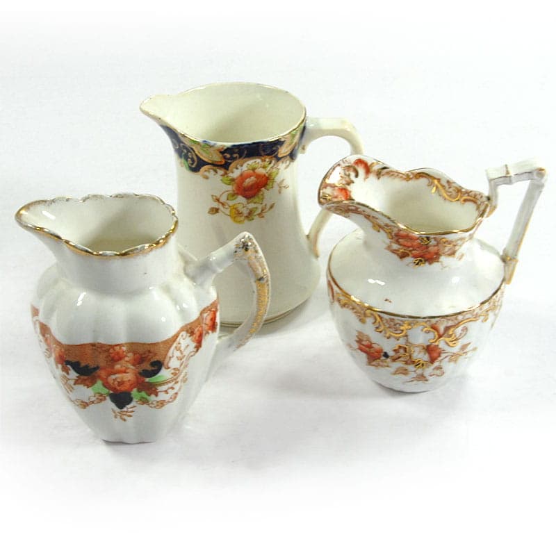 Kremowobiałe fajansowe dzbanuszki dekoracyjne, Wielka Brytania, przełom XIX/XX w. - 41288