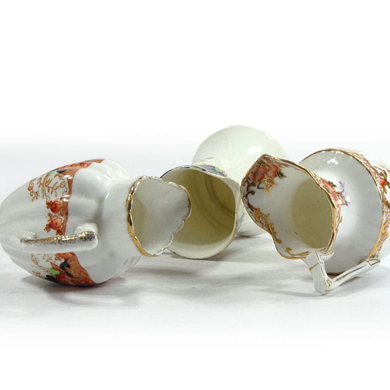 Kremowobiałe fajansowe dzbanuszki dekoracyjne, Wielka Brytania, przełom XIX/XX w. - 41289